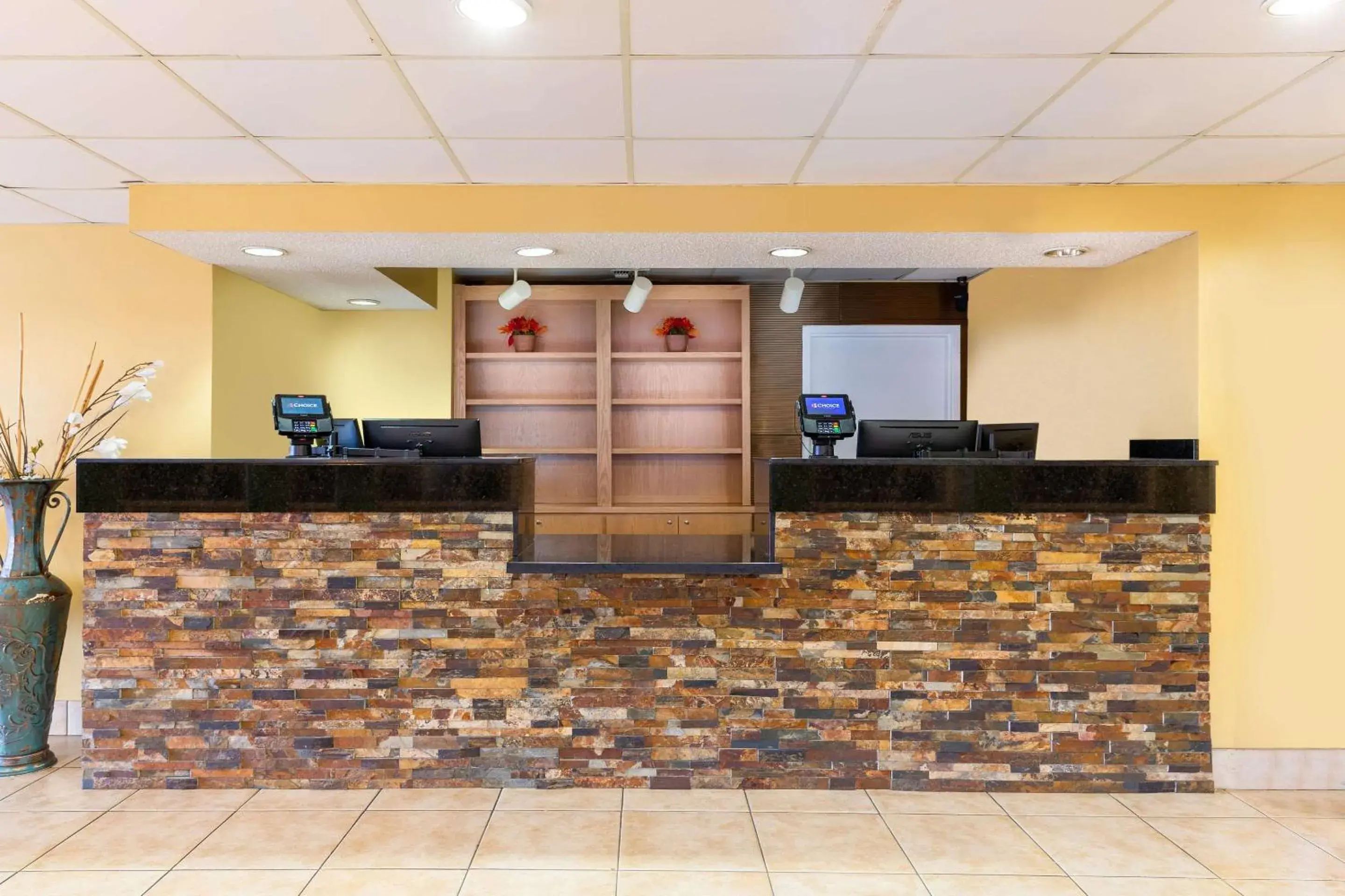 Lobby or reception in Quality Inn at Arlington Highlands Lobby or reception in Quality Inn at Arlington Highlands