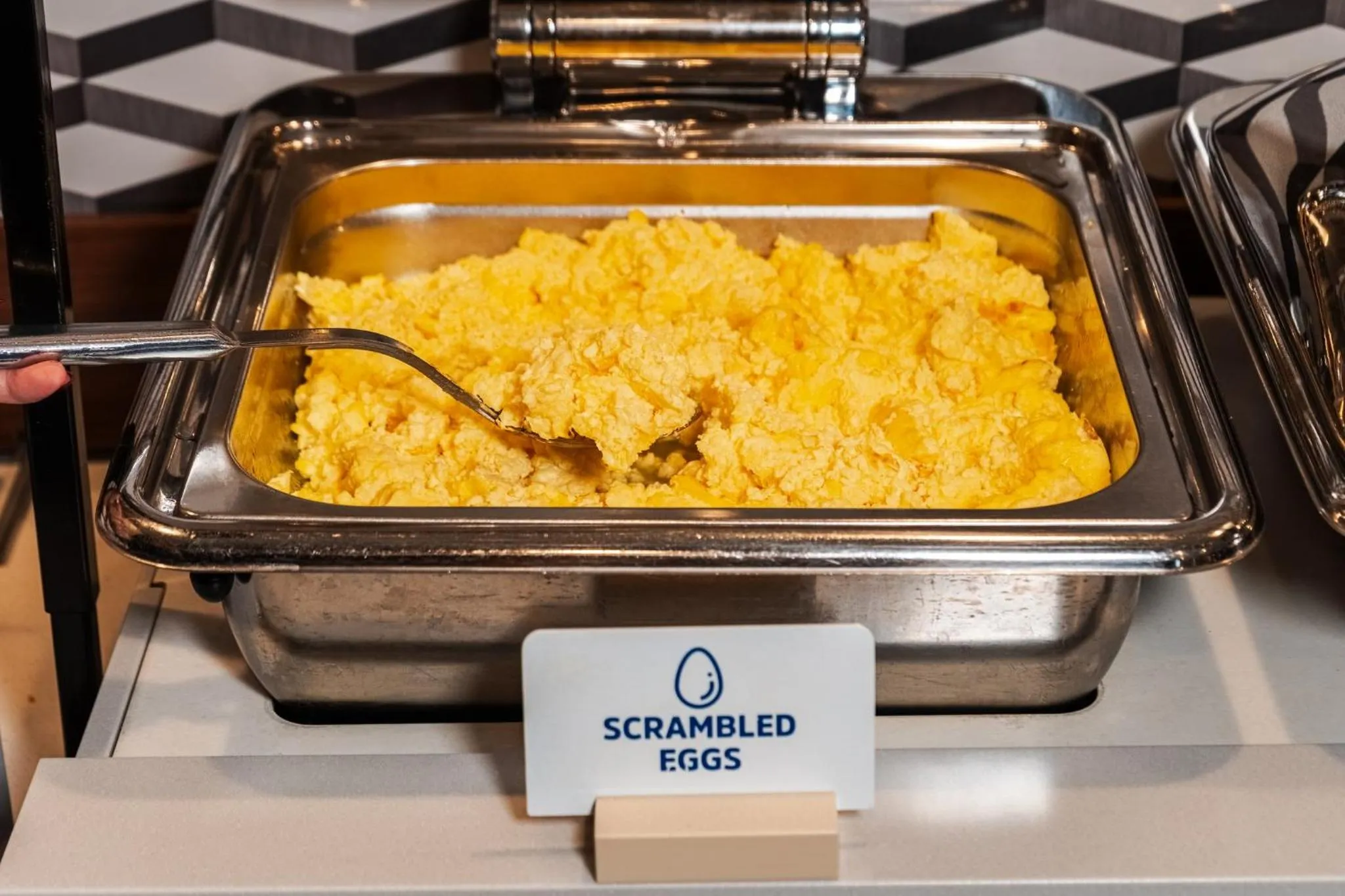 Buffet breakfast in Holiday Inn Express Maspeth by IHG