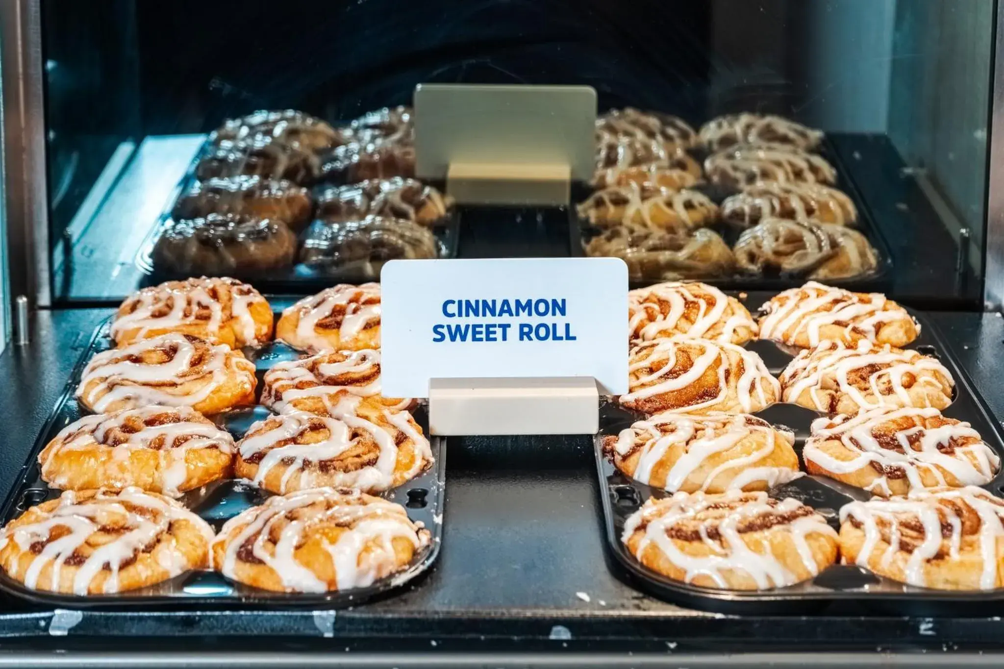 Restaurant/places to eat in Holiday Inn Express Maspeth by IHG Restaurant/places to eat in Holiday Inn Express Maspeth by IHG