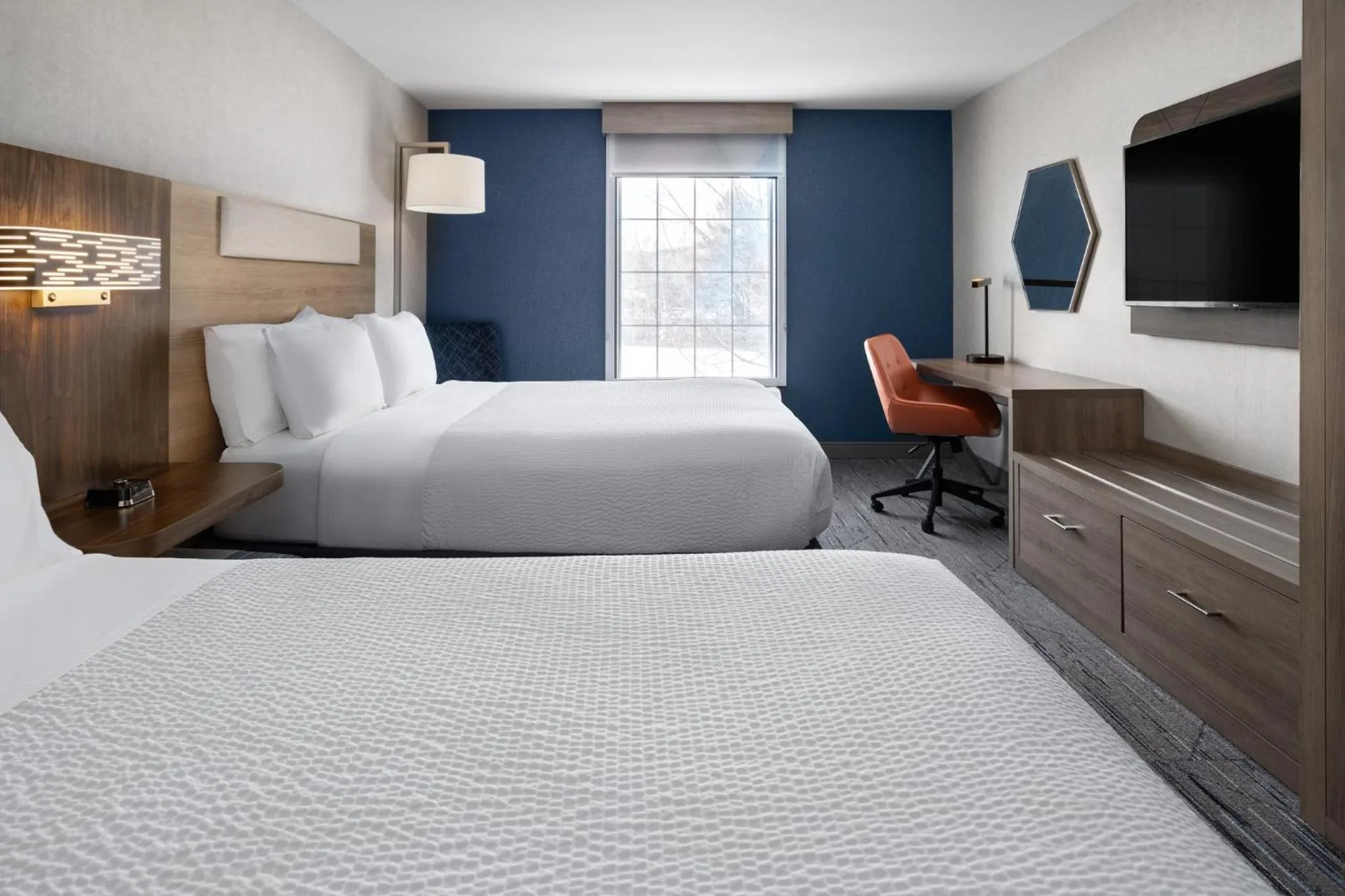 Photo of the whole room, Bed in Holiday Inn Express Hotel & Suites Brattleboro by IHG