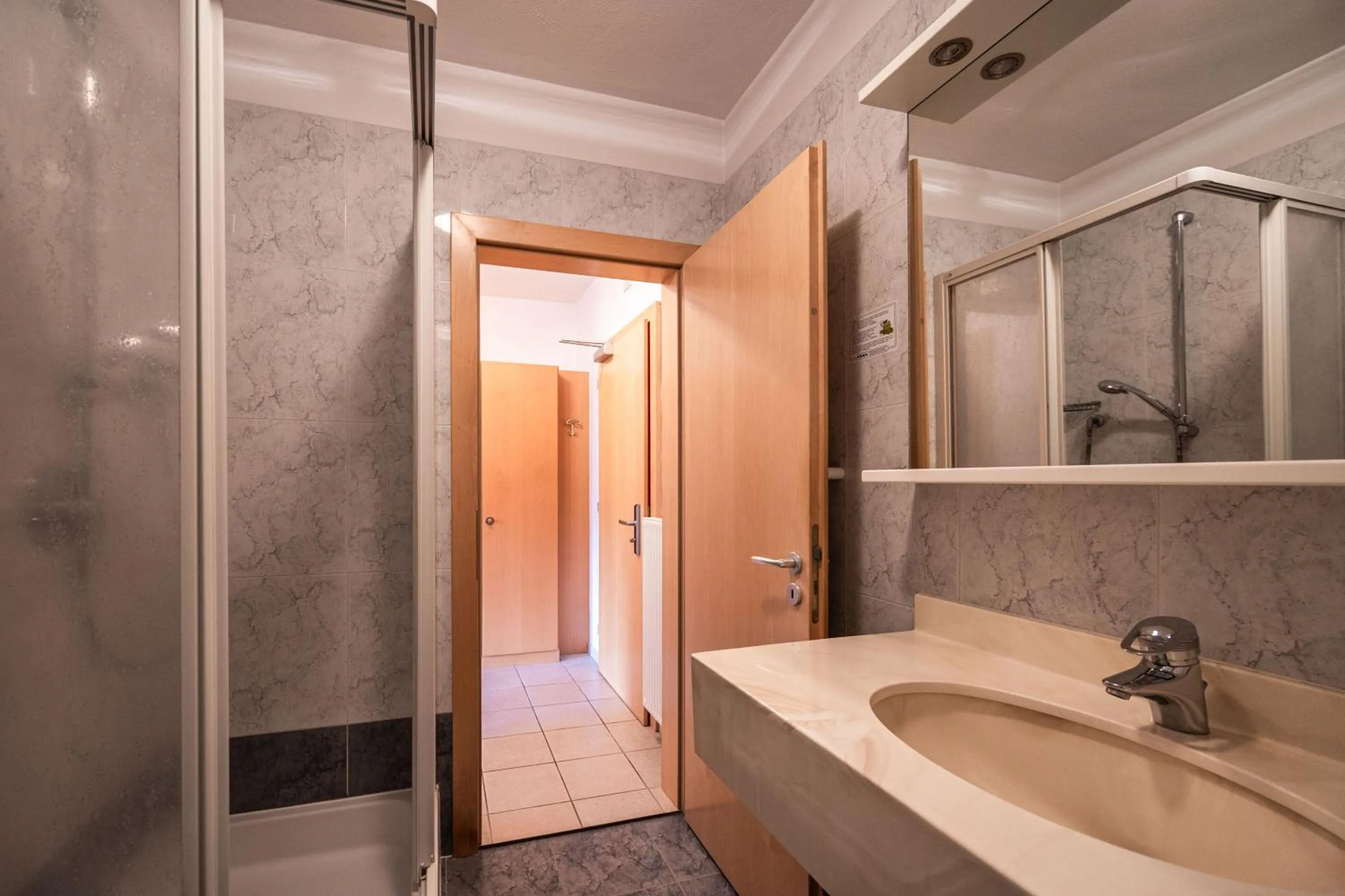 Bathroom in EGGER Apartments & Suites