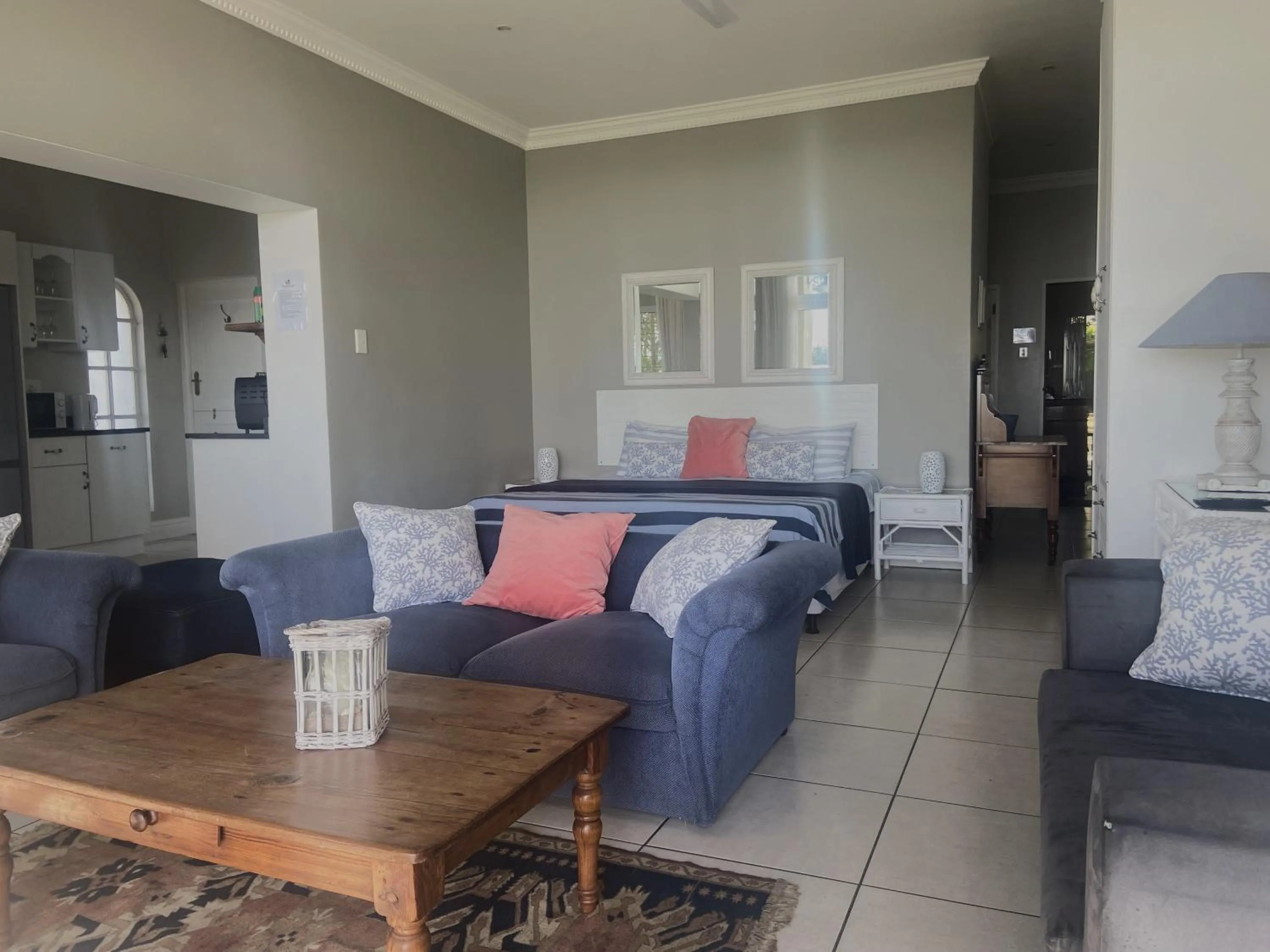 Seating area in Shaka's Seat Guesthouse