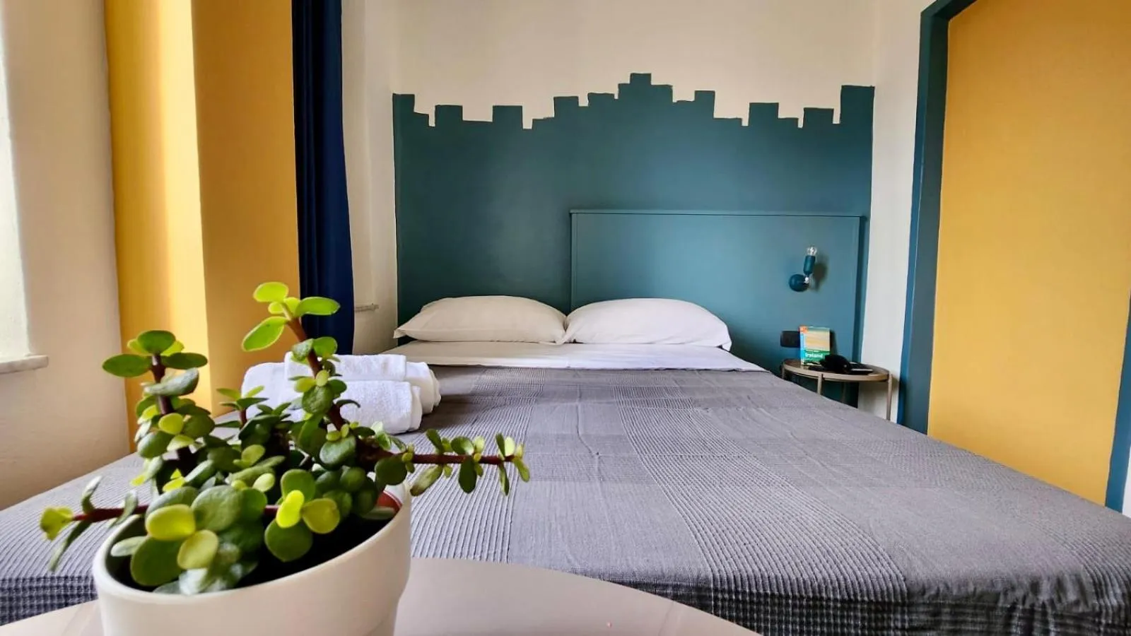 Bedroom, Bed in Hotel Bello by Ostello Bello