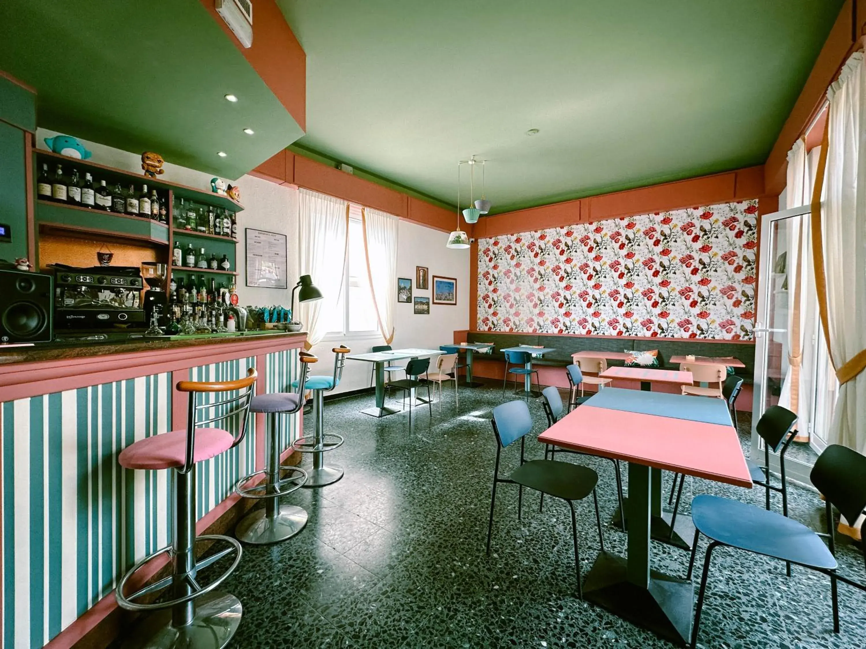 Lounge or bar in Hotel Bello by Ostello Bello Lounge or bar in Hotel Bello by Ostello Bello