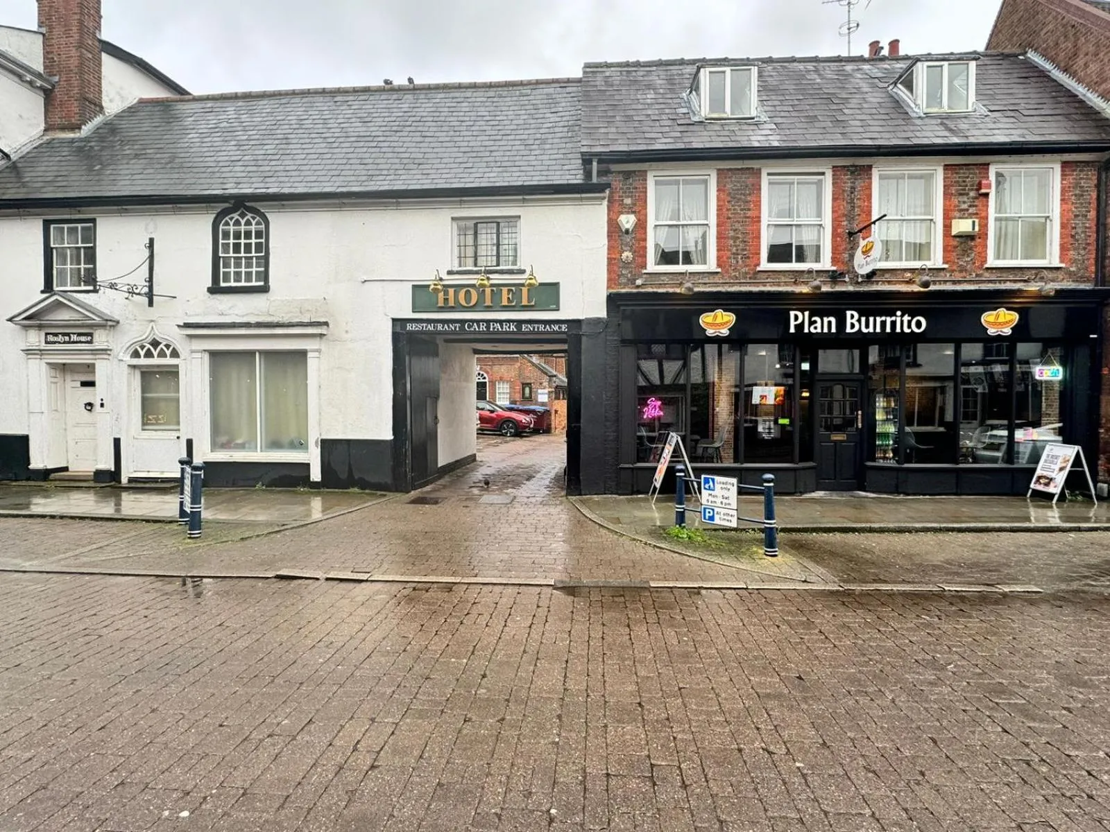 Breakfast in Villare Hitchin Town Centre