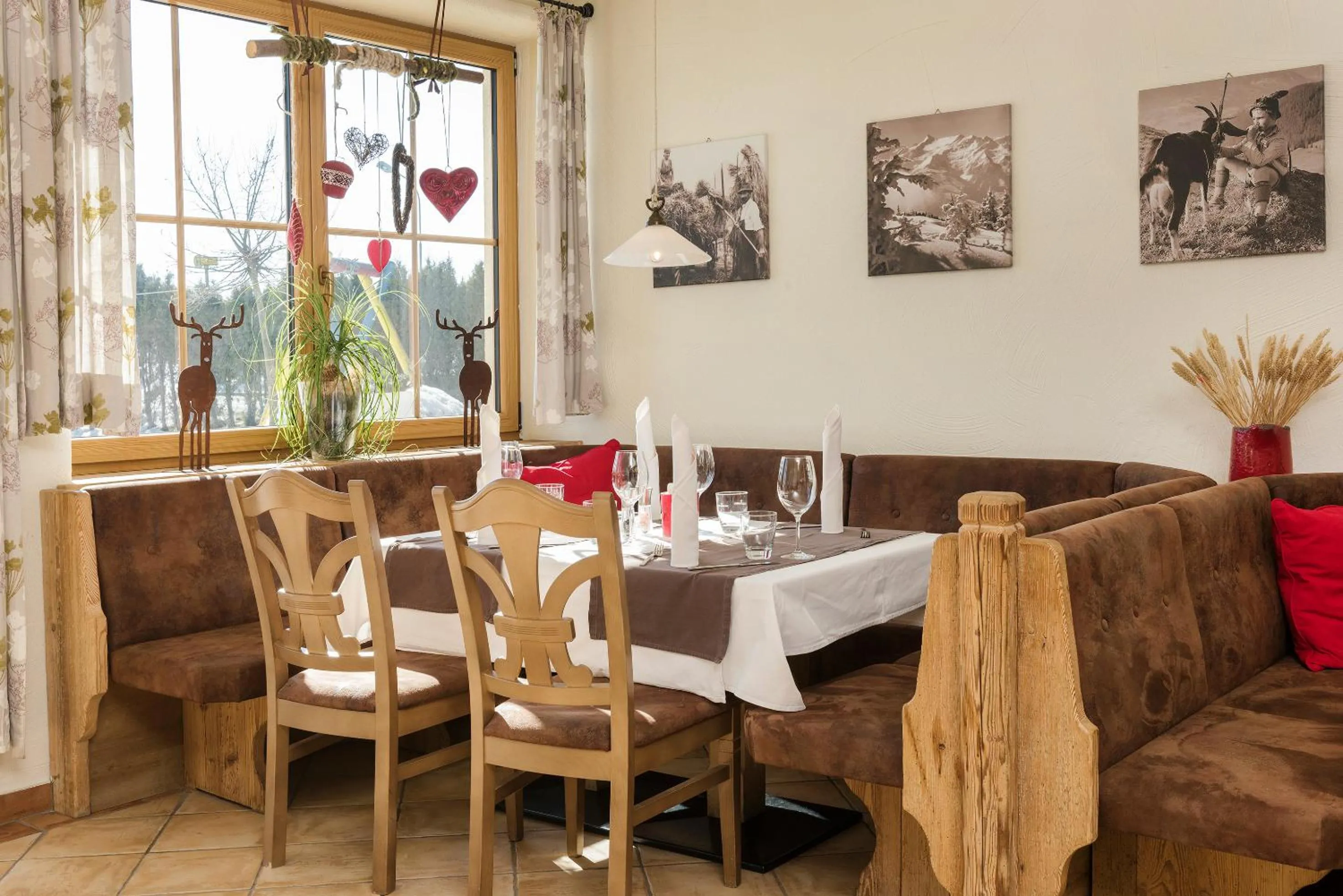 Restaurant/places to eat in Hotel Saliter Hof