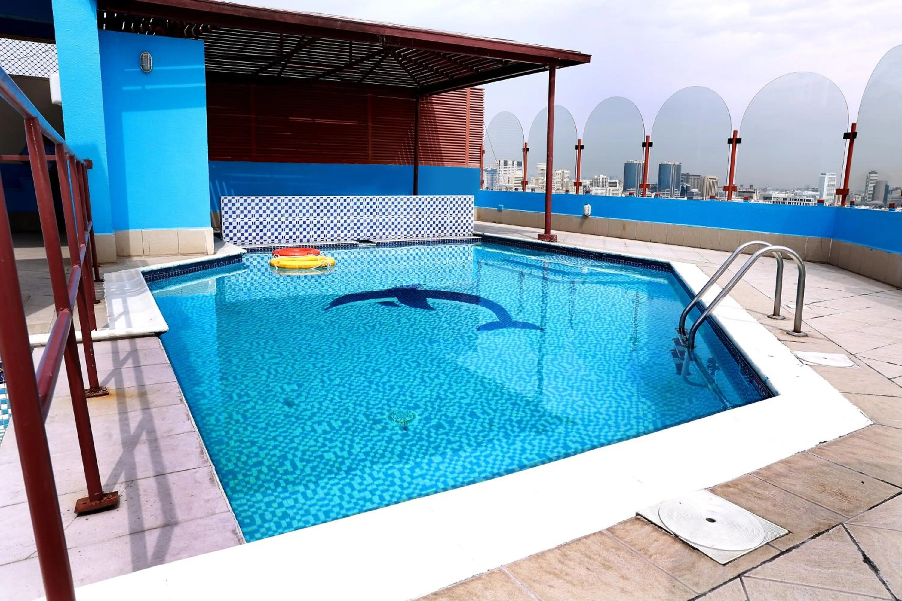 Swimming pool in Dolphin Hotel Apartments