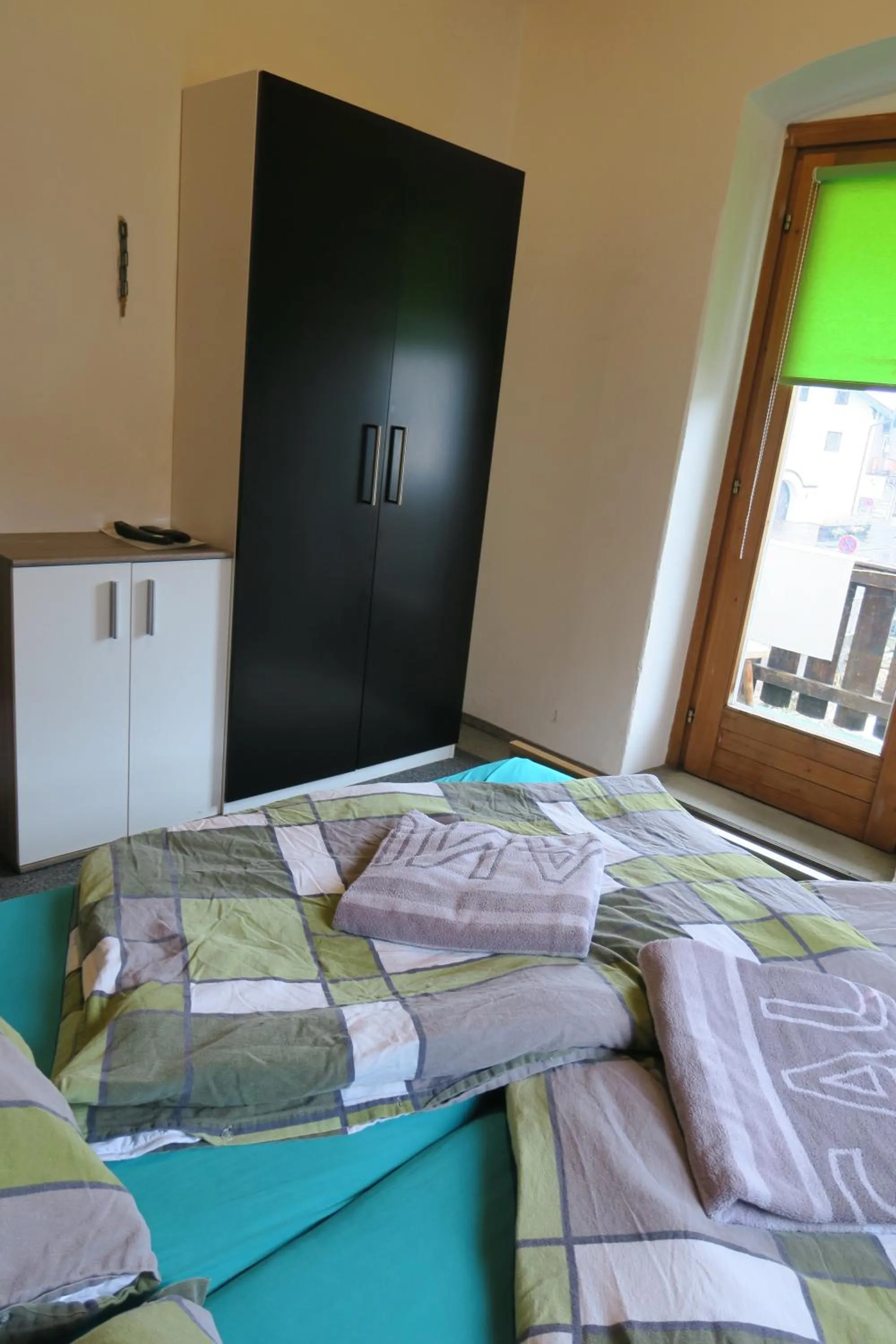 Bed in SnowBunnys BackPackers Hostel