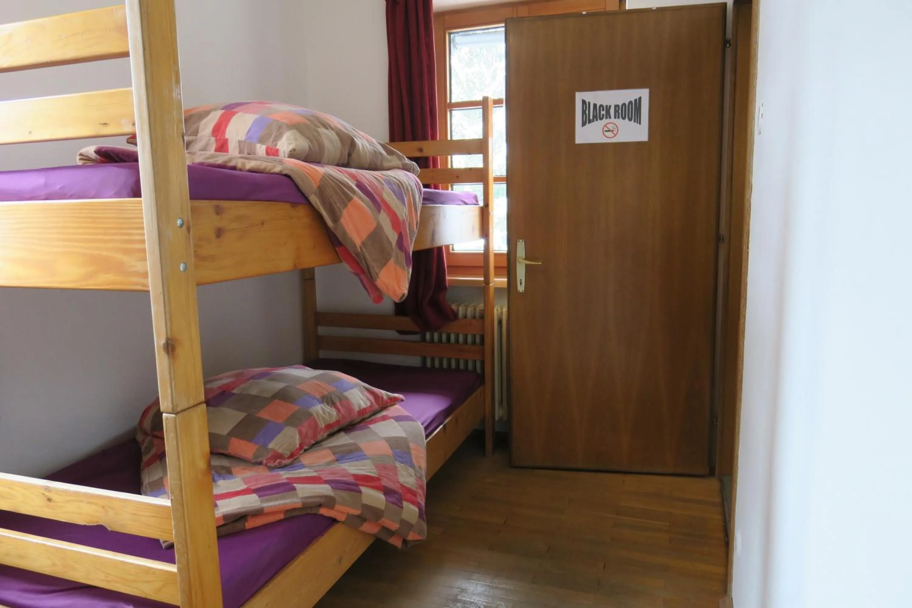 Bed in SnowBunnys BackPackers Hostel