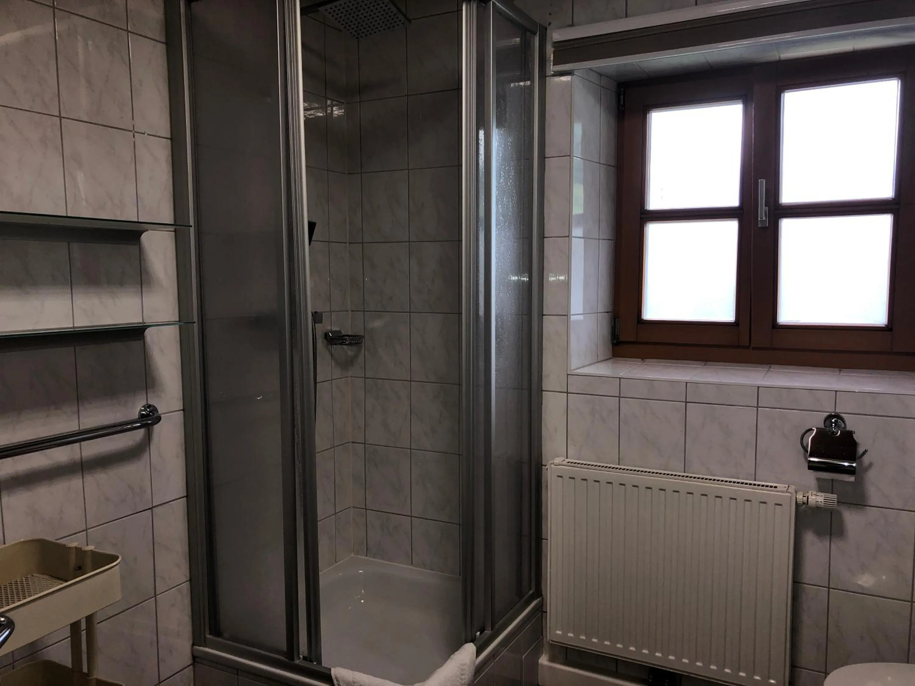 Bathroom in Familienappartements Eder - Free entry to Tauern SPA Kaprun included