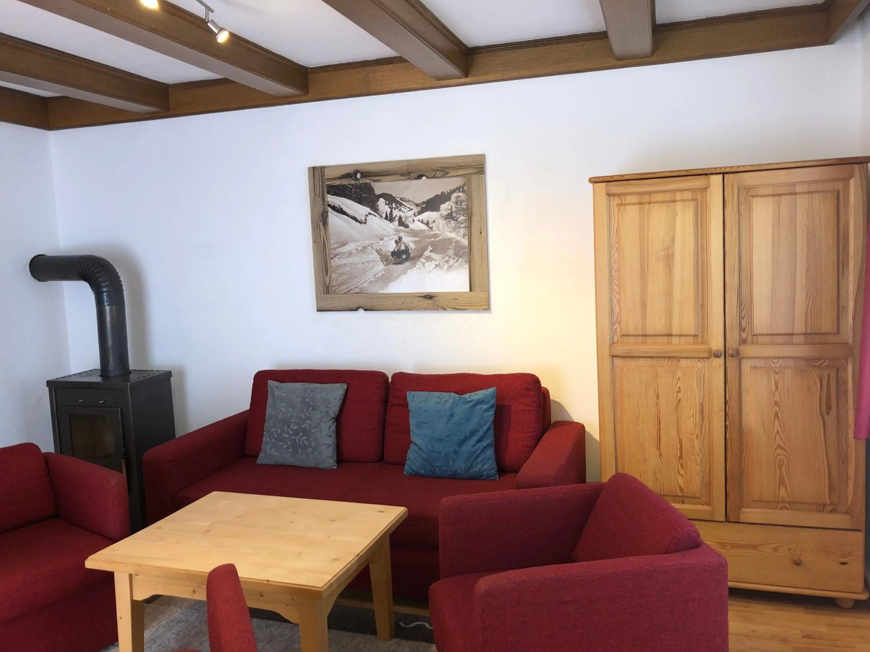 Living room in Familienappartements Eder - Free entry to Tauern SPA Kaprun included