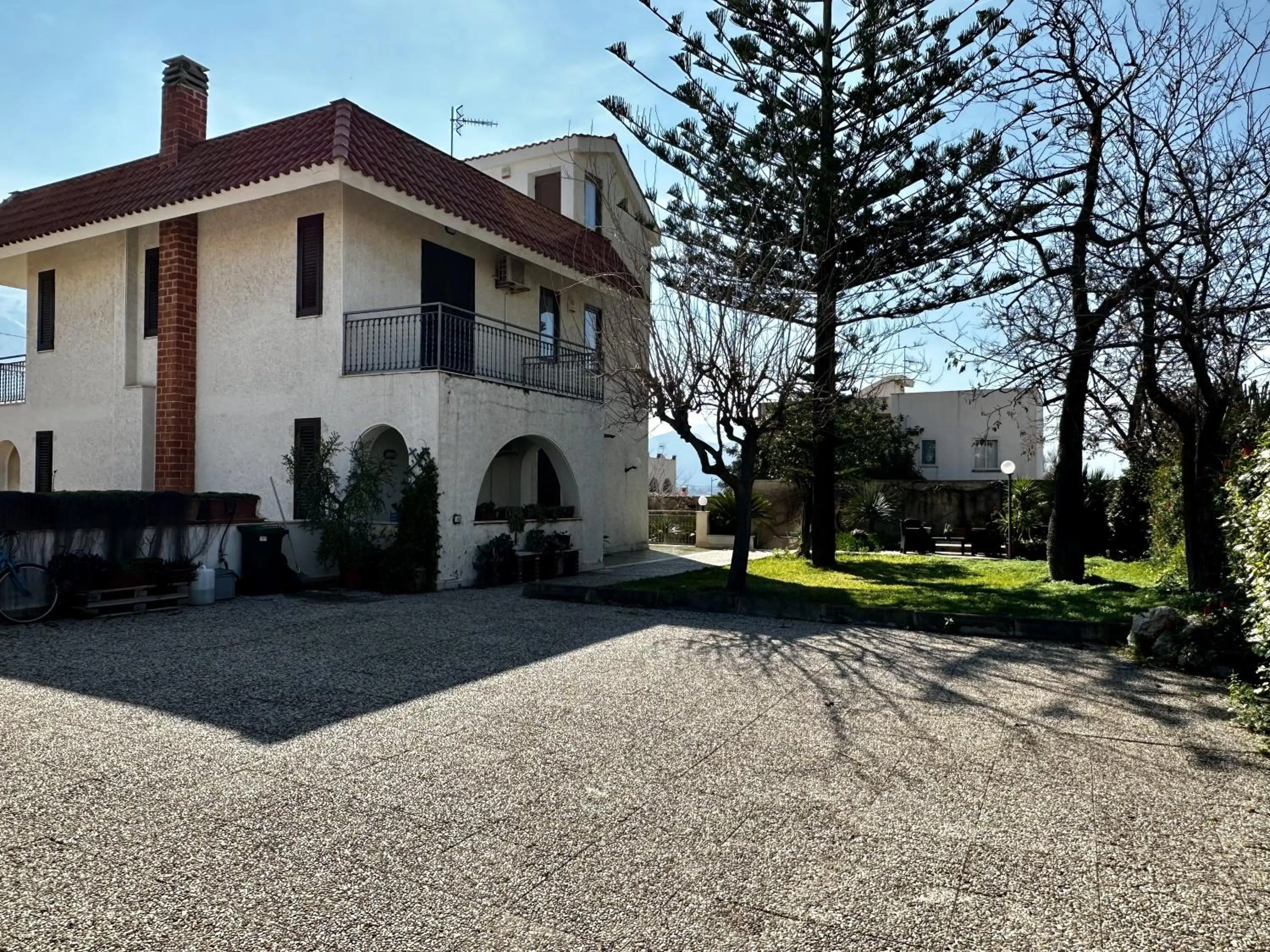 Property building in Garden House Alla Torre