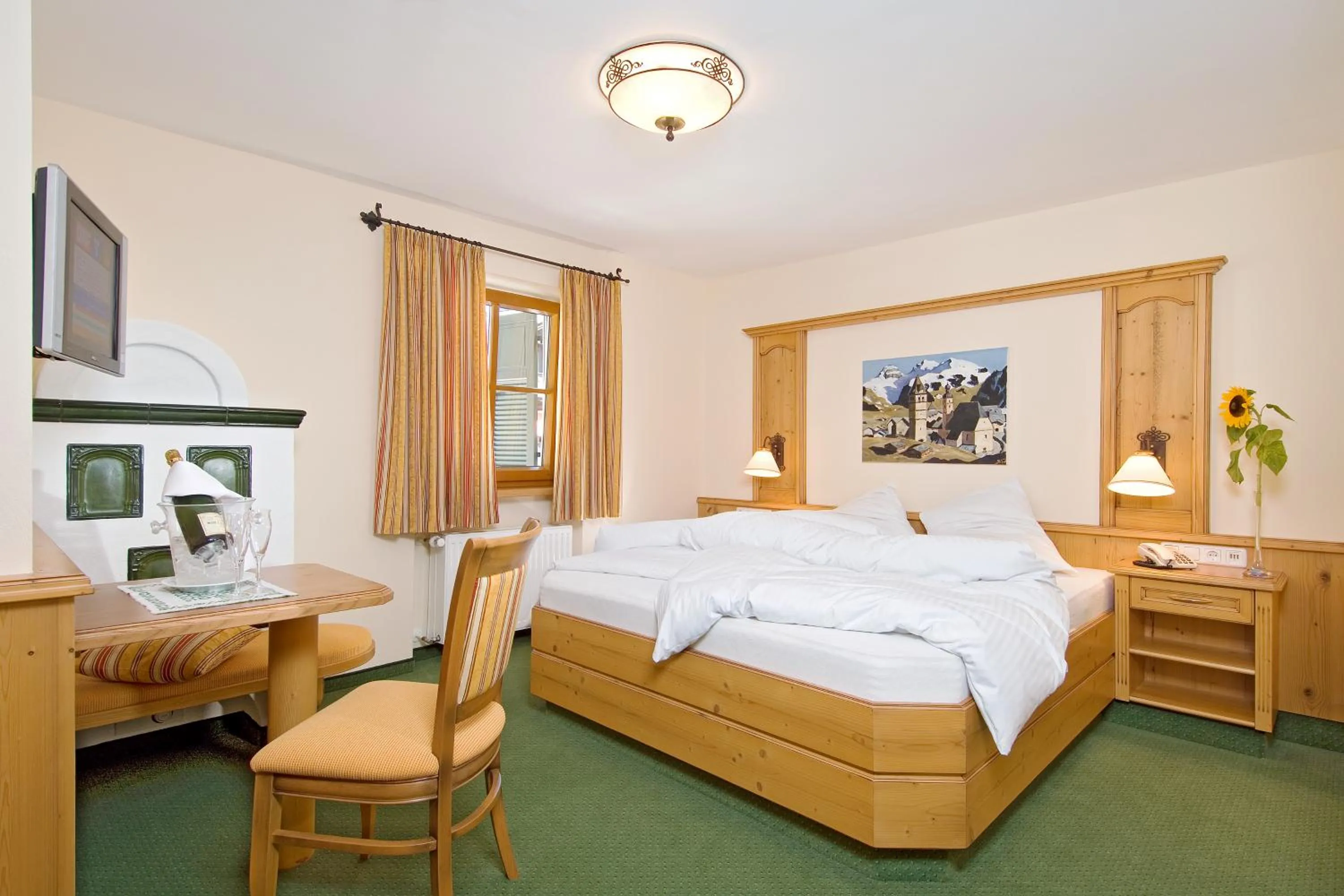 Bed in Eggerwirt Kitzbühel, Hotel & Restaurant