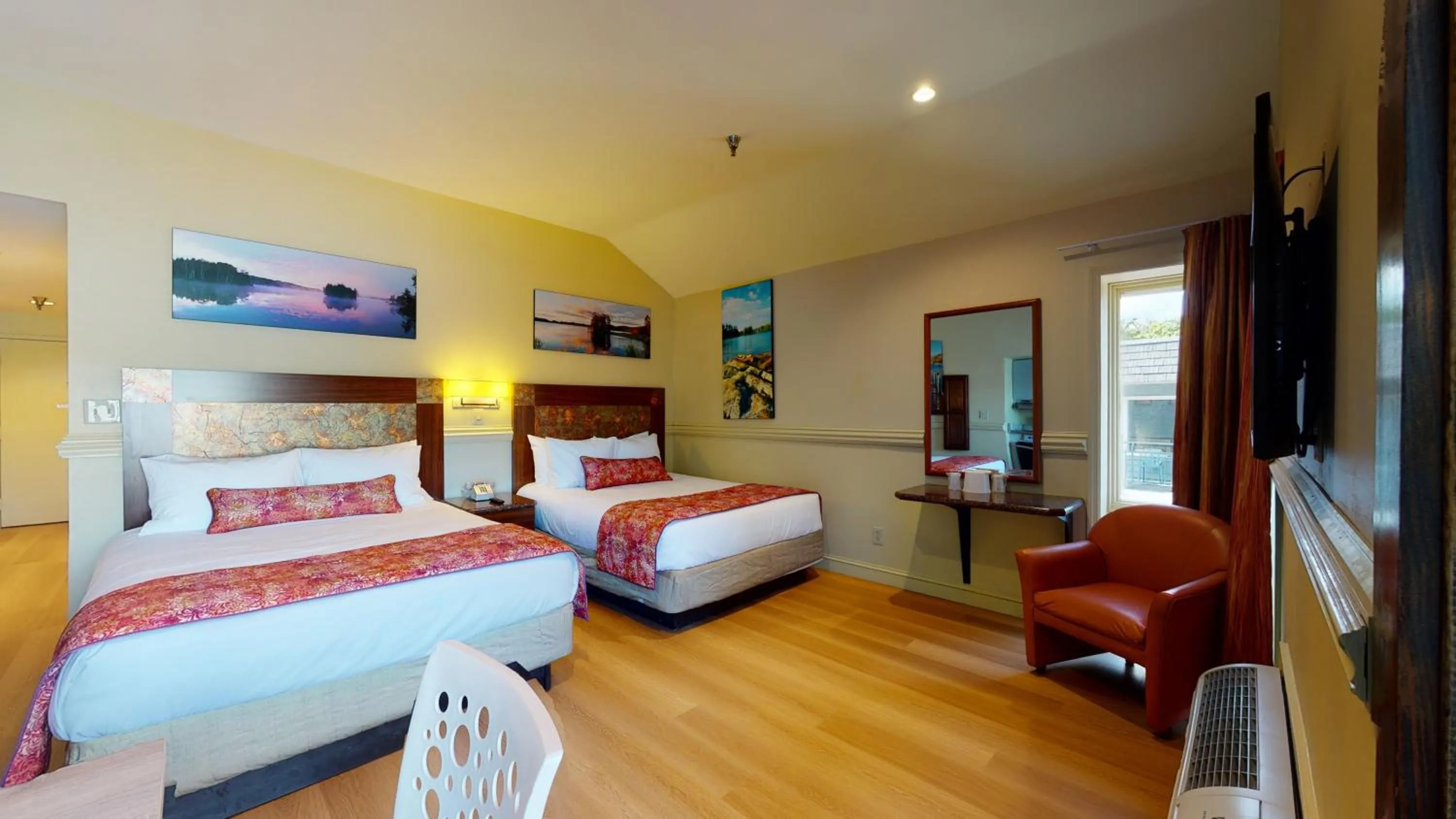 Bedroom, Bed in Surfside On The Lake