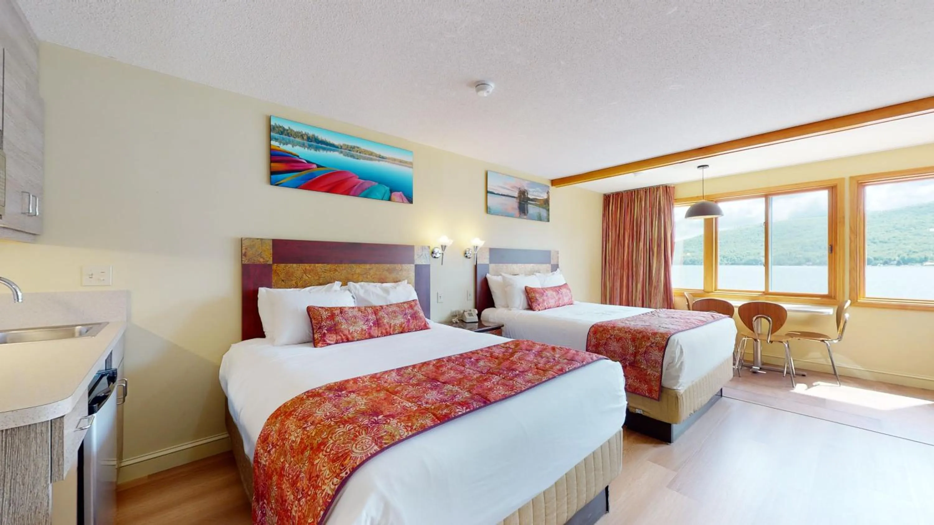 Bedroom, Bed in Surfside On The Lake