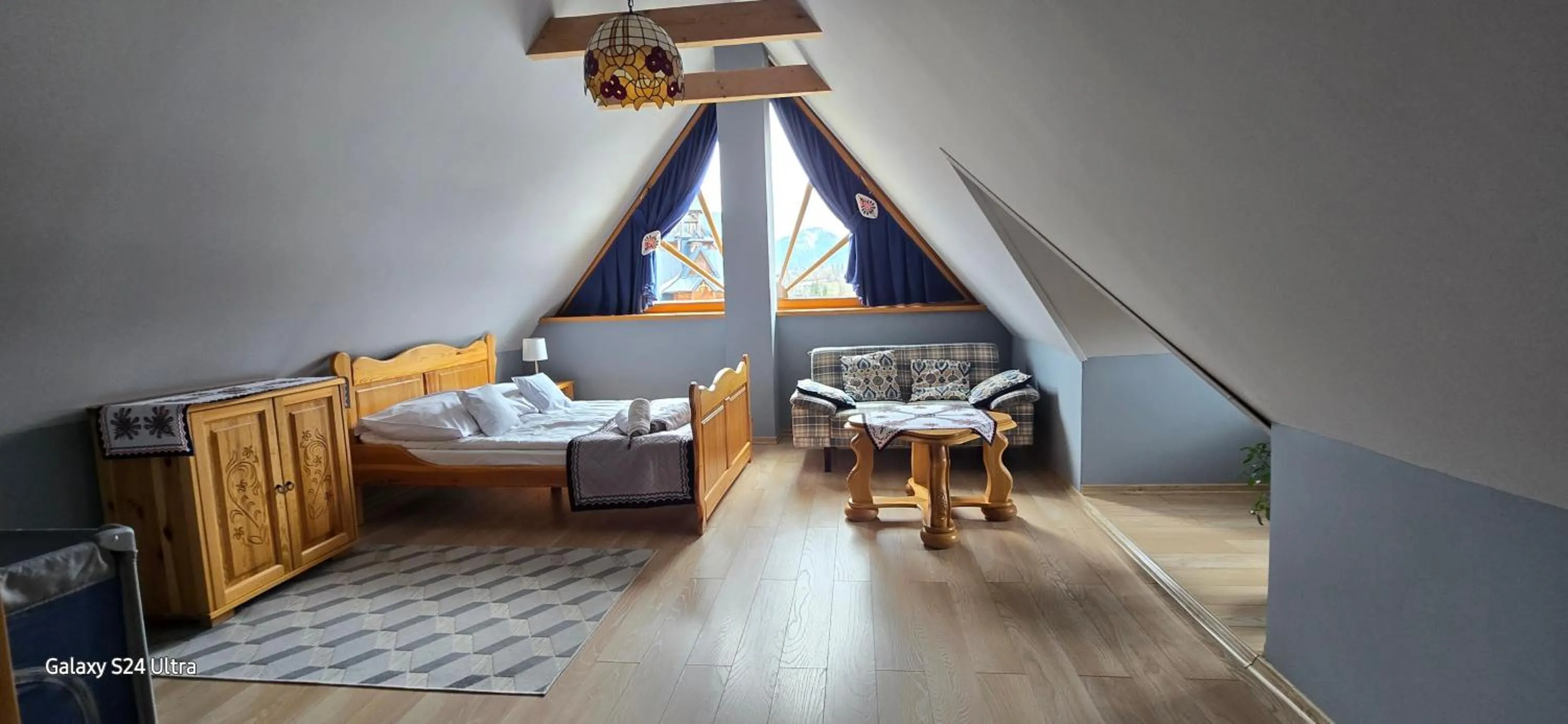 Bed in Domek za Strugiem - pokoje i apartamenty