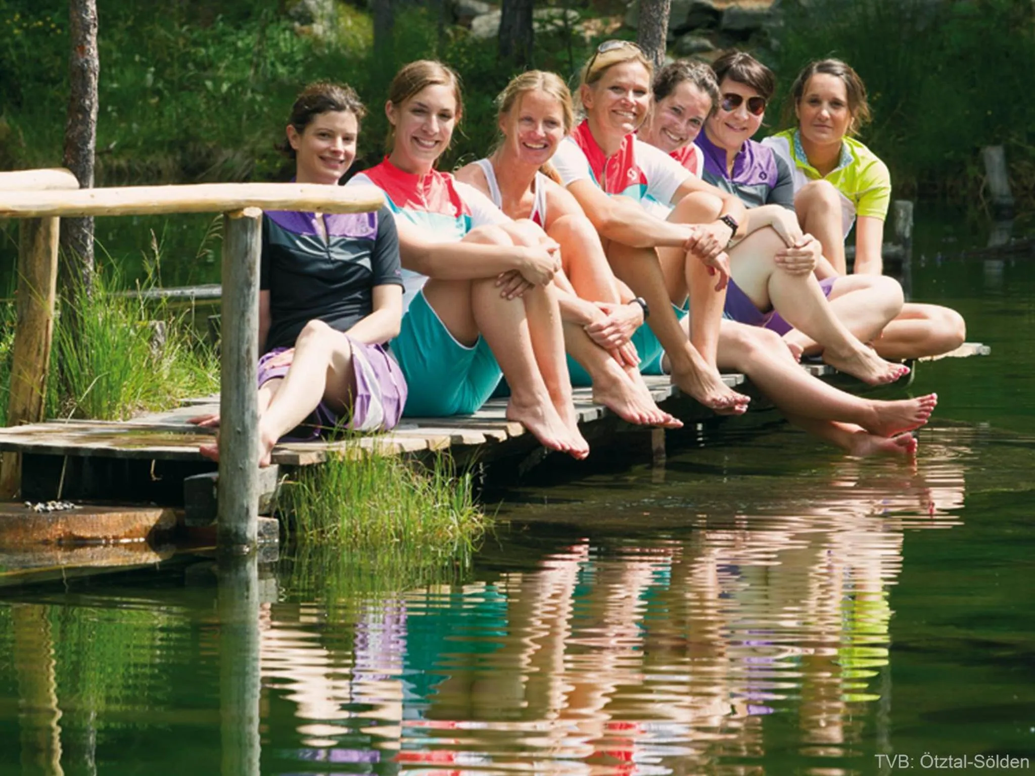 group of guests in first mountain Hotel Ötztal