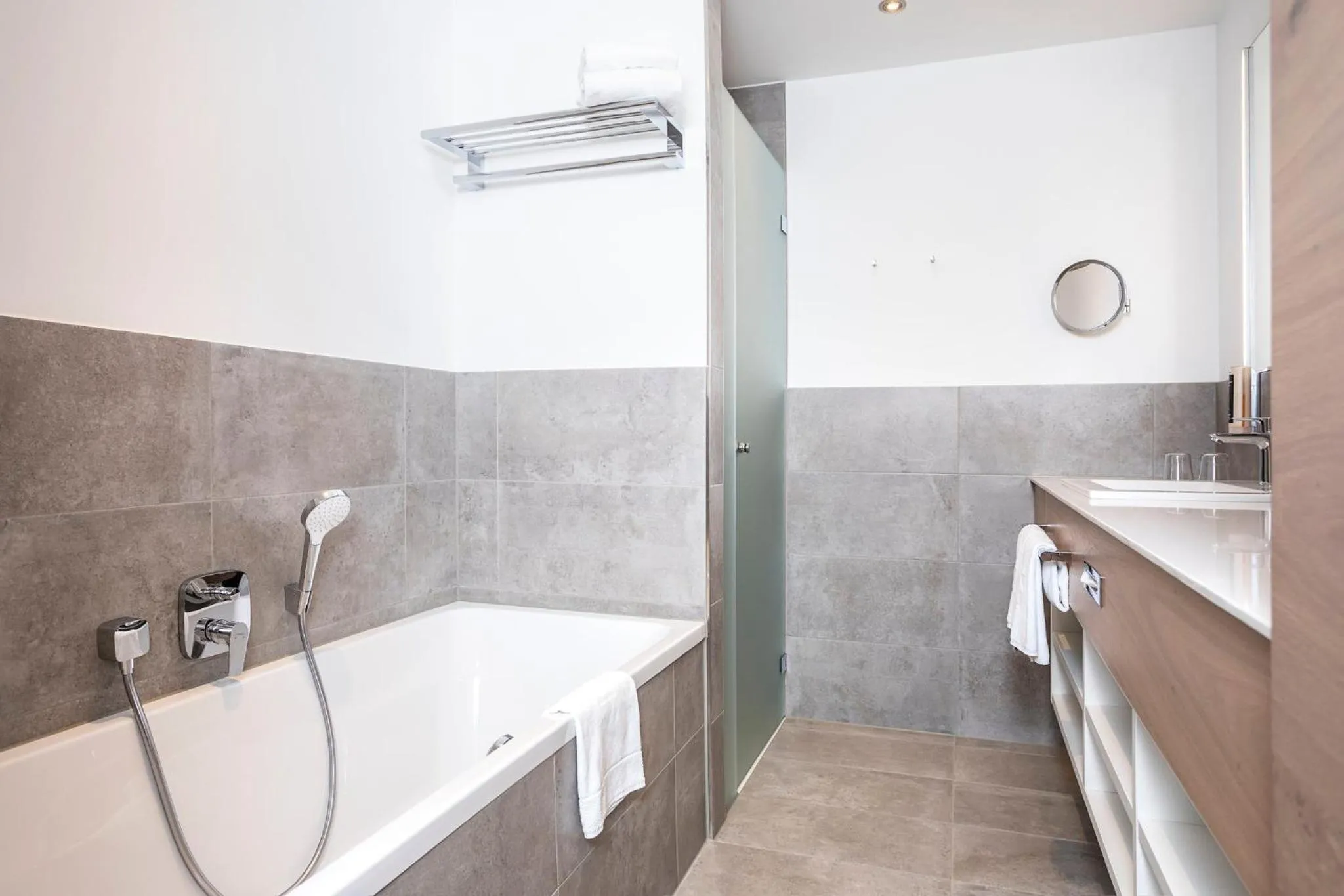 Bathroom in Das Hohe Salve Sportresort, 4 Sterne Superior