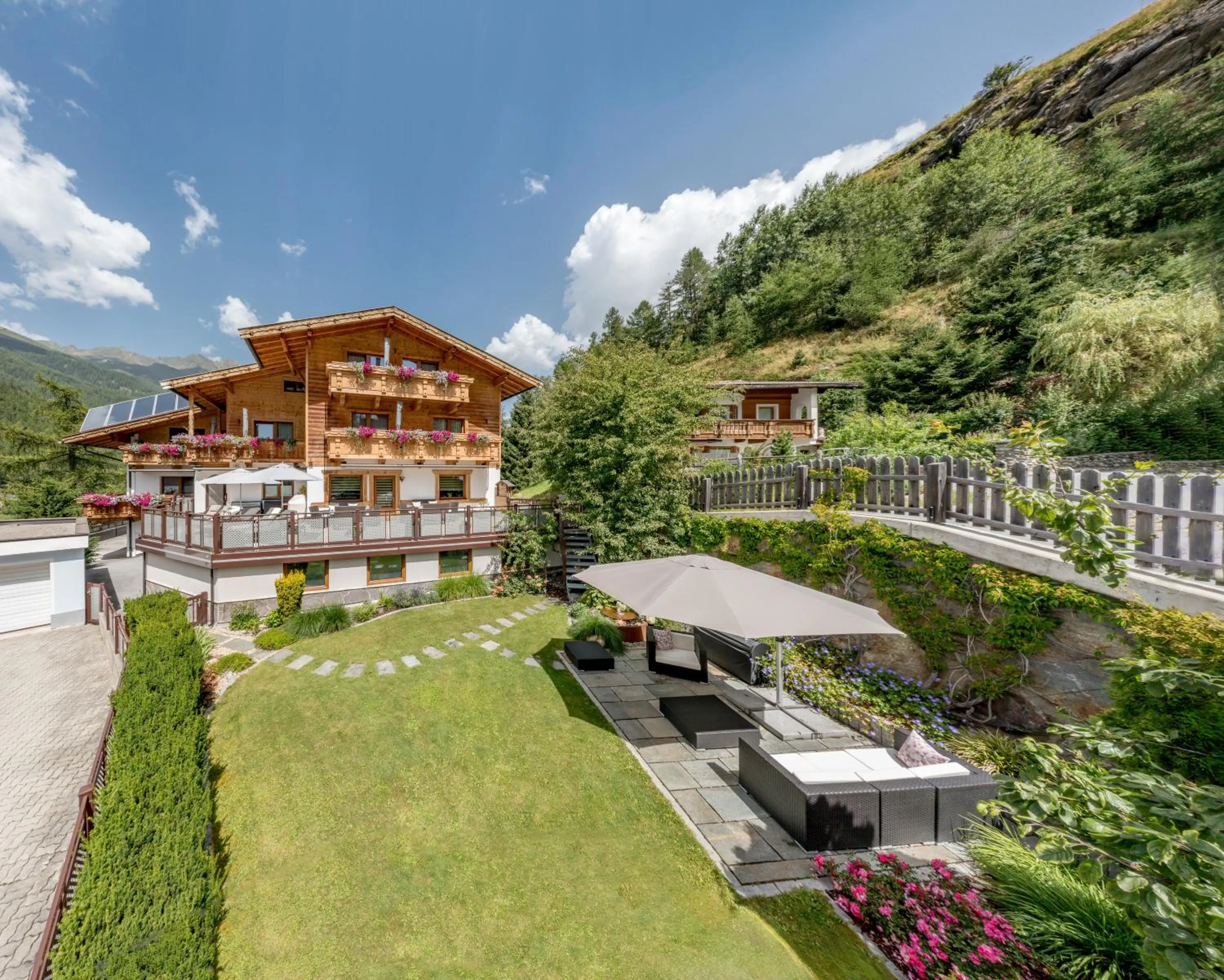 Property building in Aliona Apart