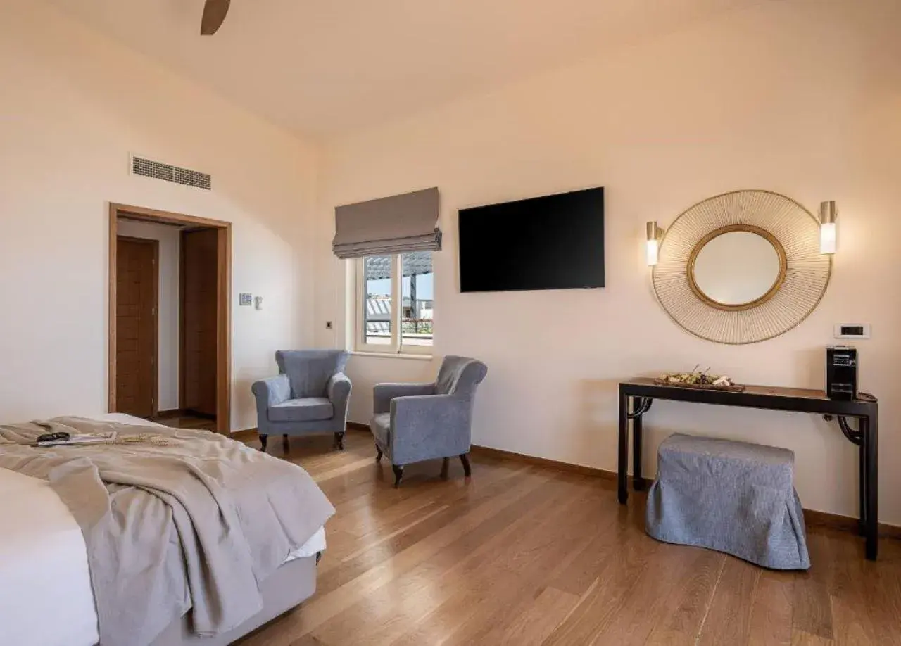 Living room, Bed in Cretan Dream Resort & Spa Living room, Bed in Cretan Dream Resort & Spa