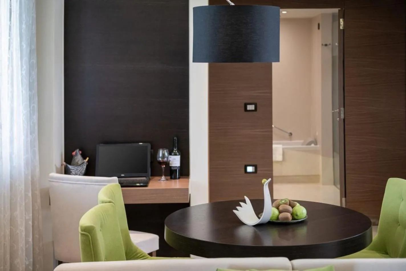 Dining area in Cretan Dream Resort & Spa