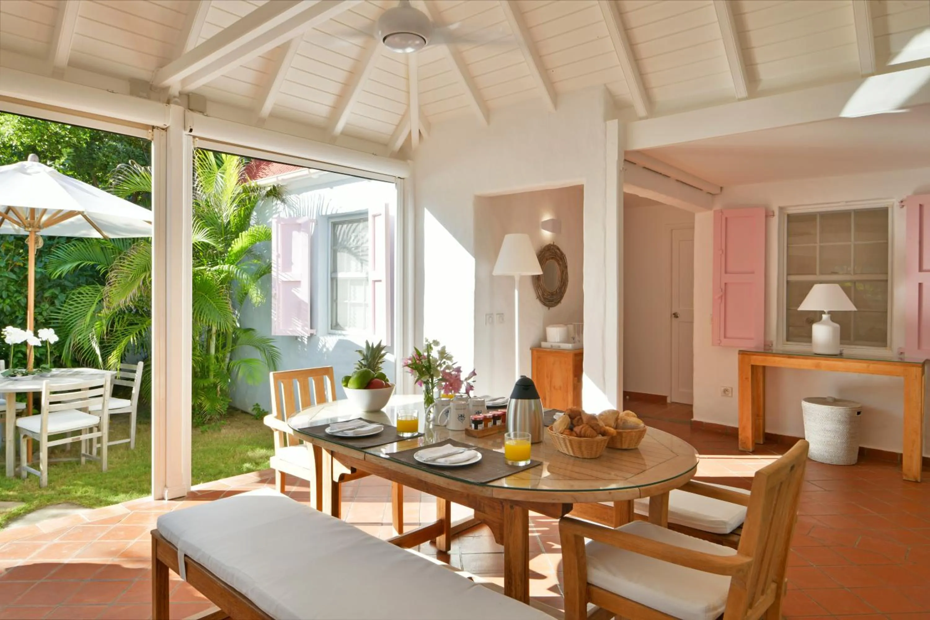 Garden in Les Ilets De La Plage