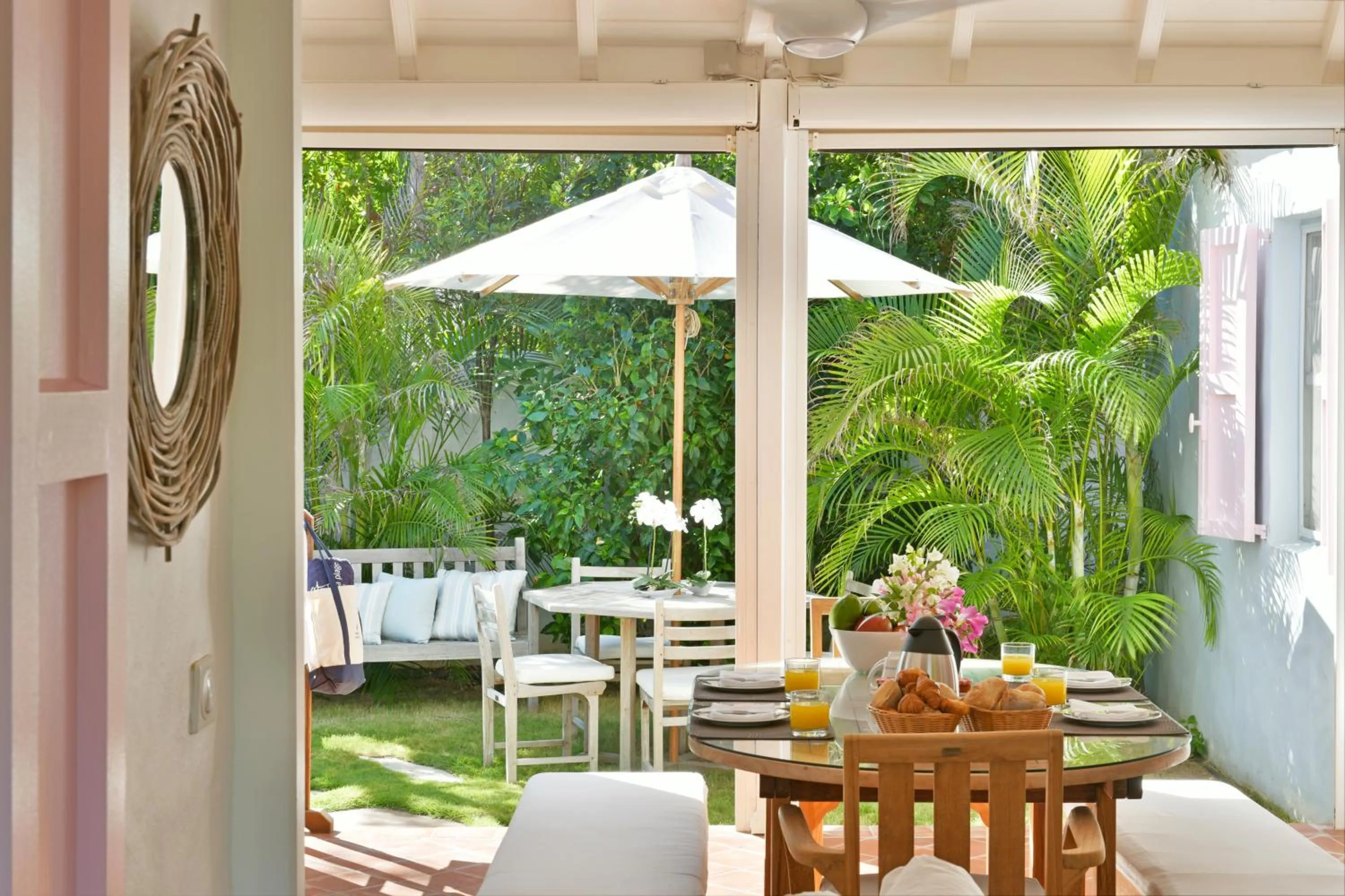 Garden in Les Ilets De La Plage