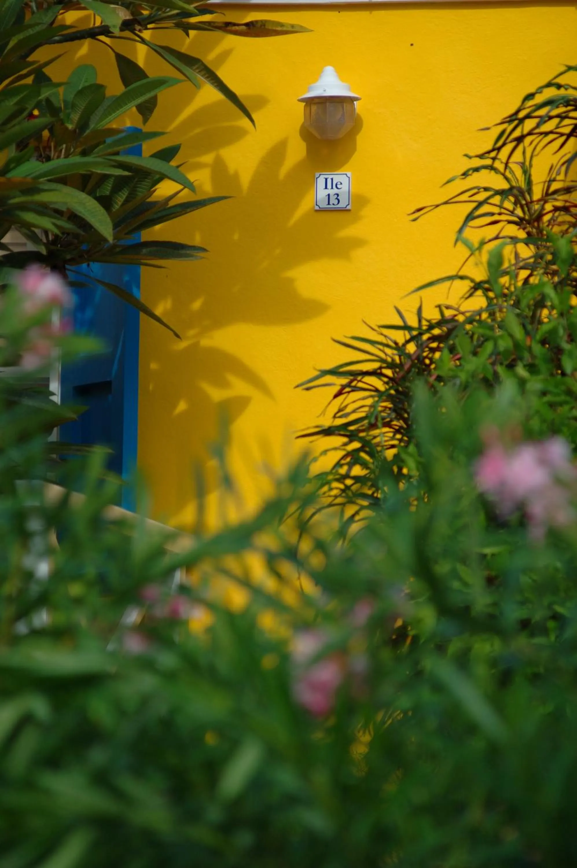 Facade/entrance in Les Ilets De La Plage