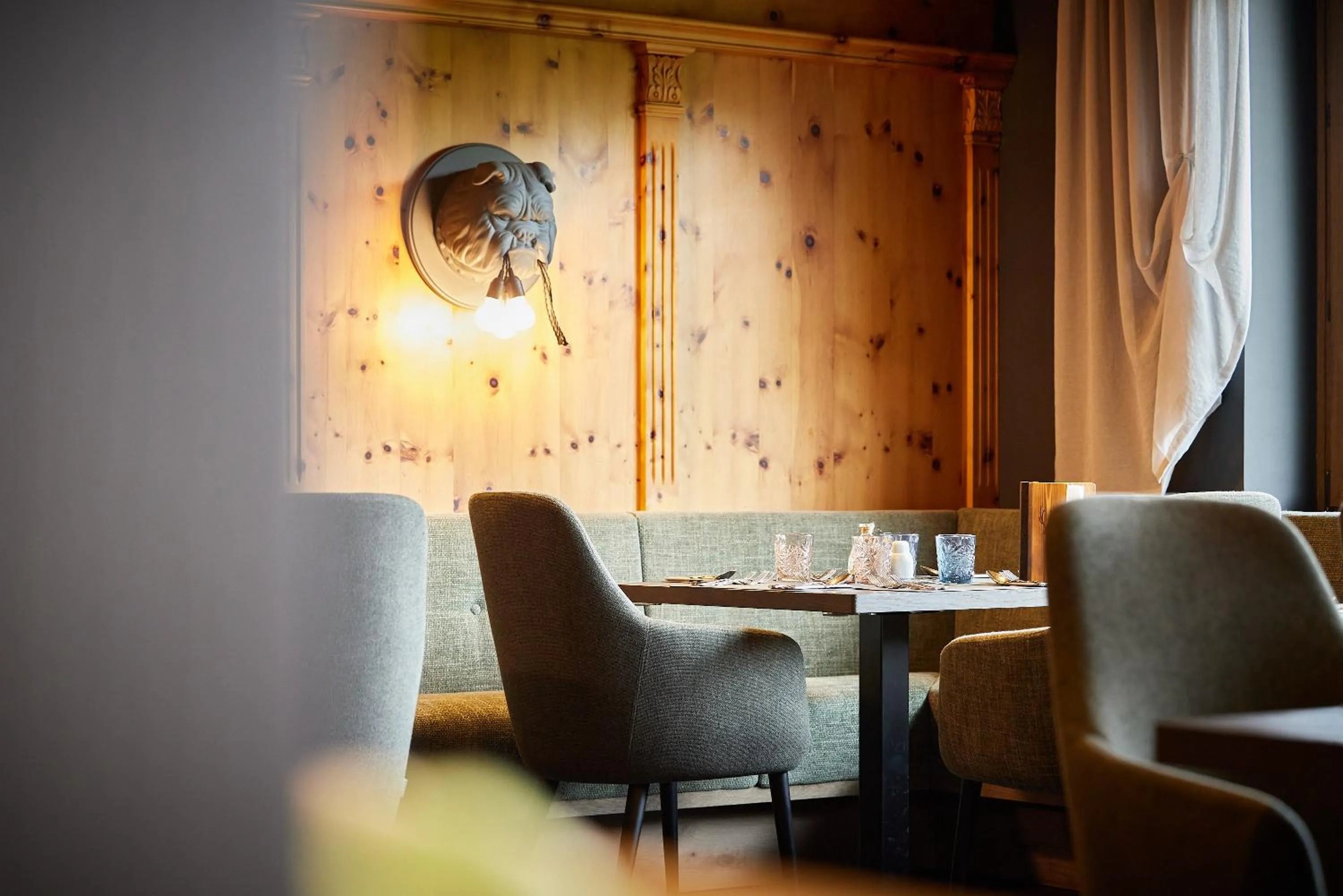 Restaurant/places to eat in SOULSISTERS' Hotel 4 Sterne Superior