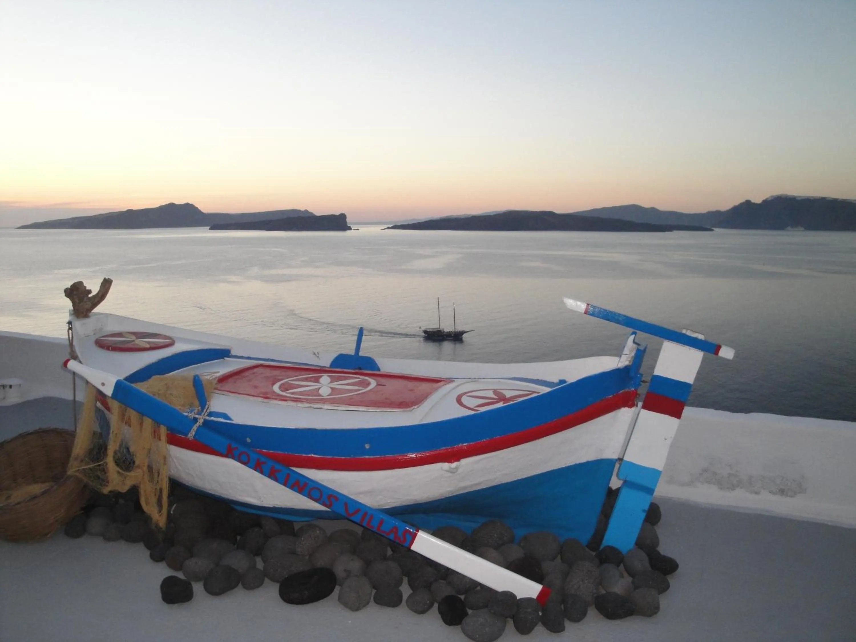 Patio in Kokkinos Villas