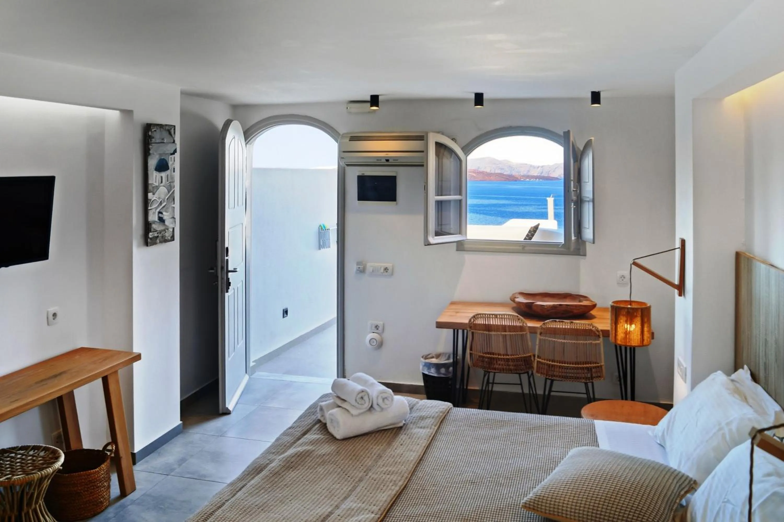 View (from property/room), Bed in Kokkinos Villas