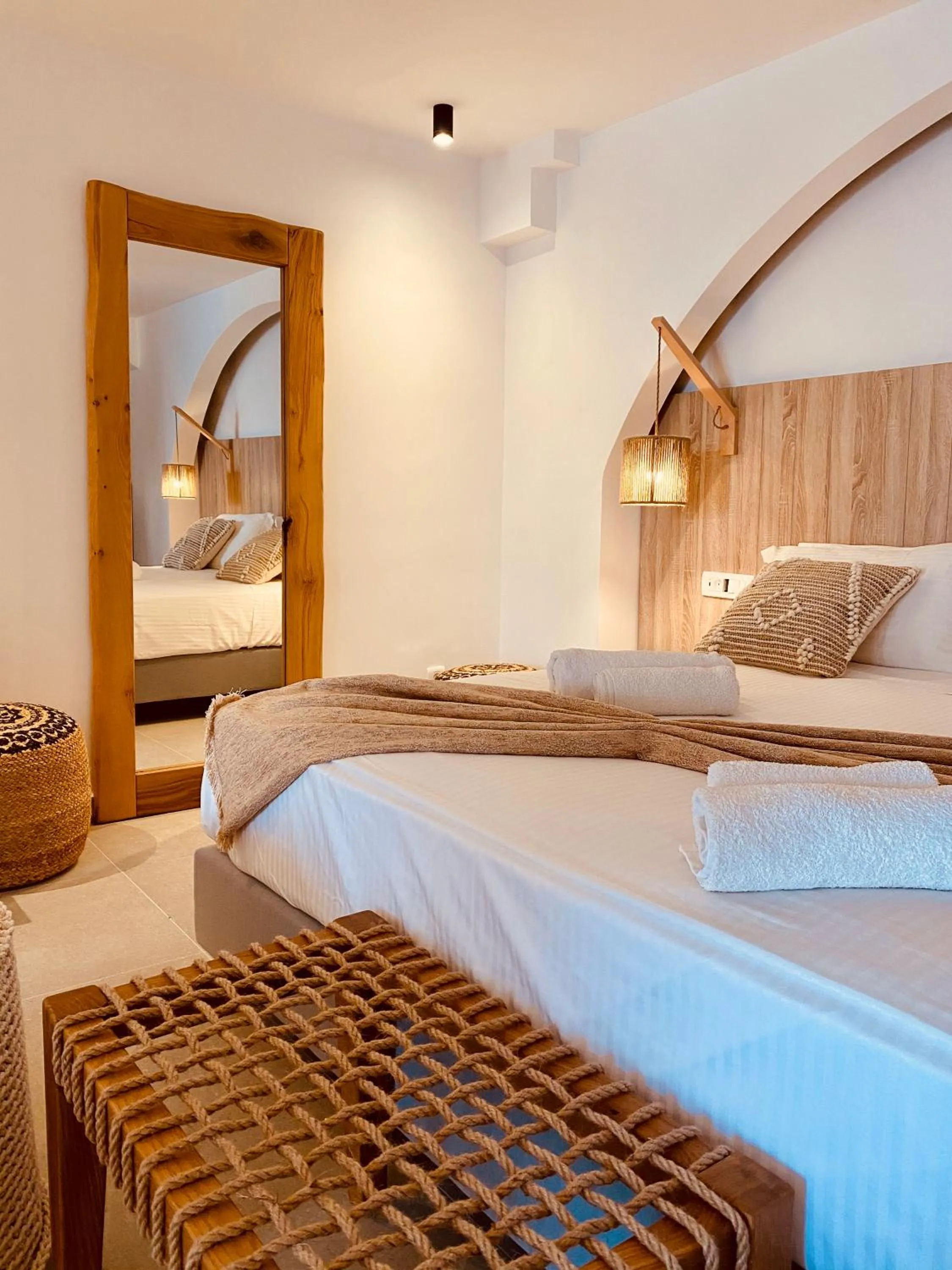 Bed in Kokkinos Villas
