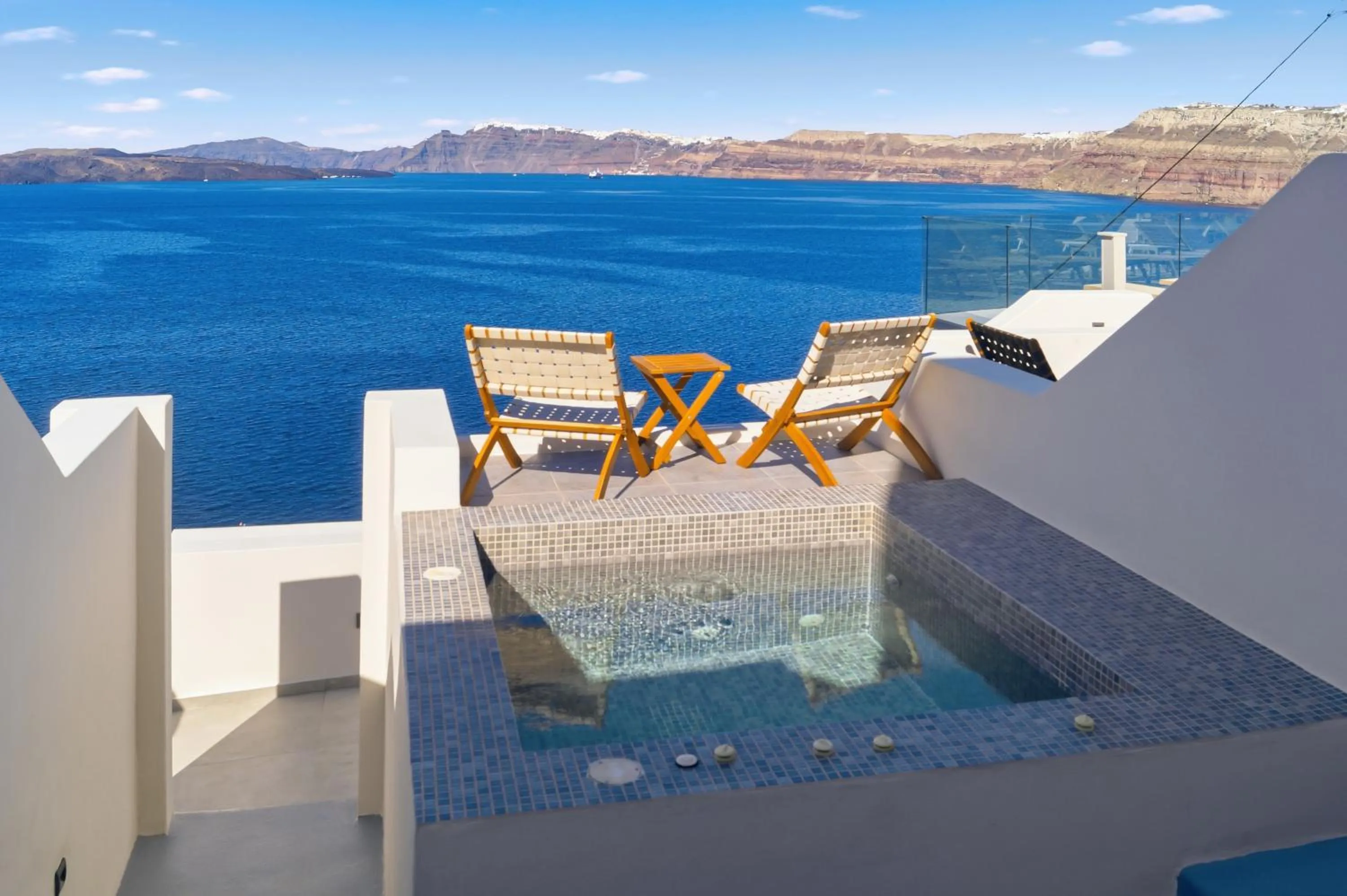 Patio in Kokkinos Villas