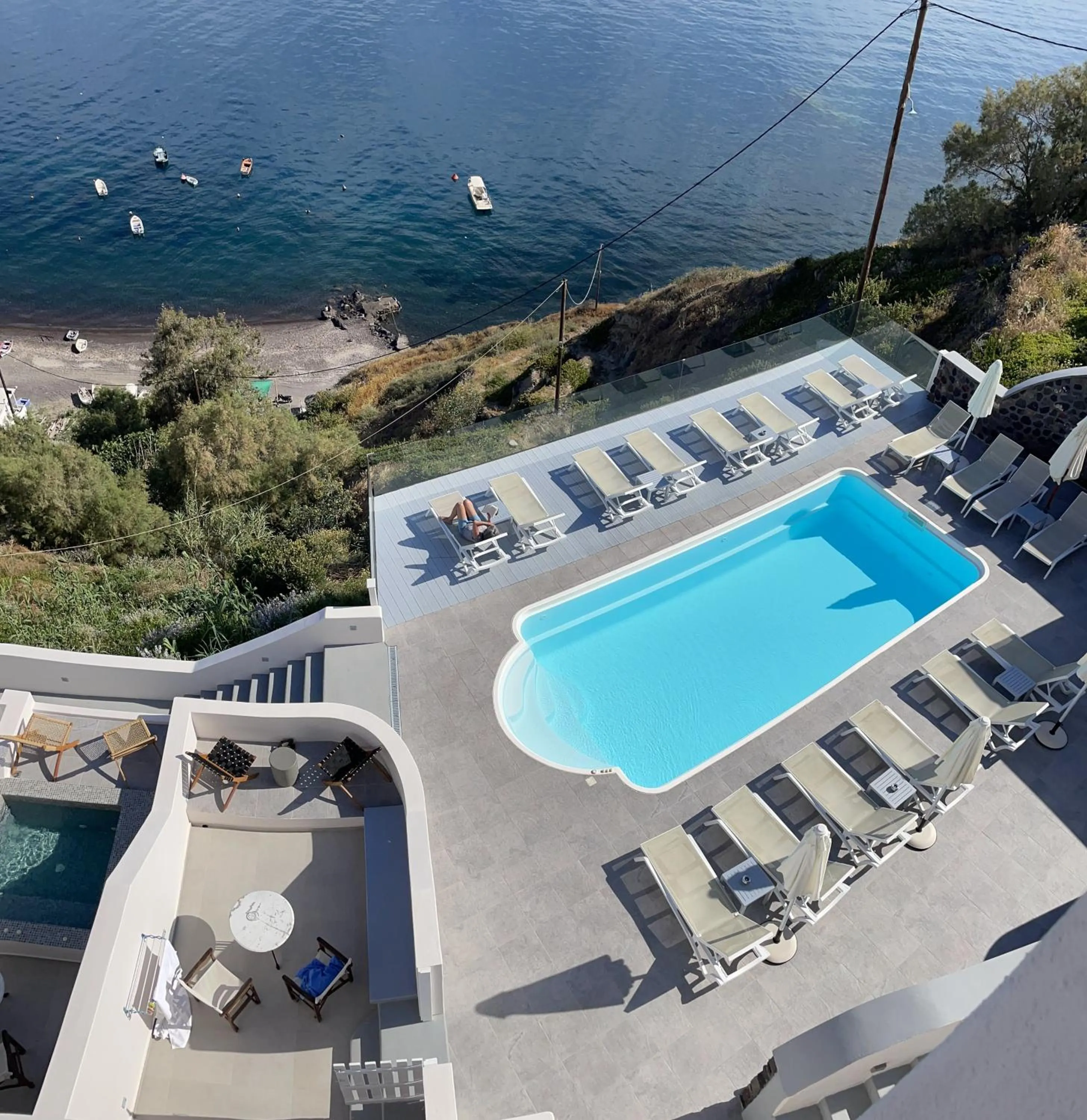 Swimming pool in Kokkinos Villas