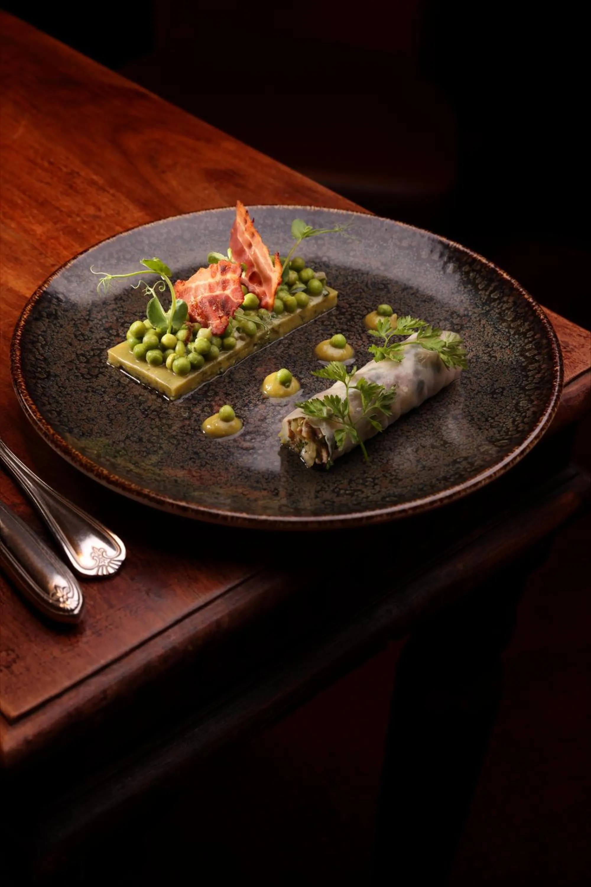 Food in Logis Hôtel-Restaurant Les Voyageurs