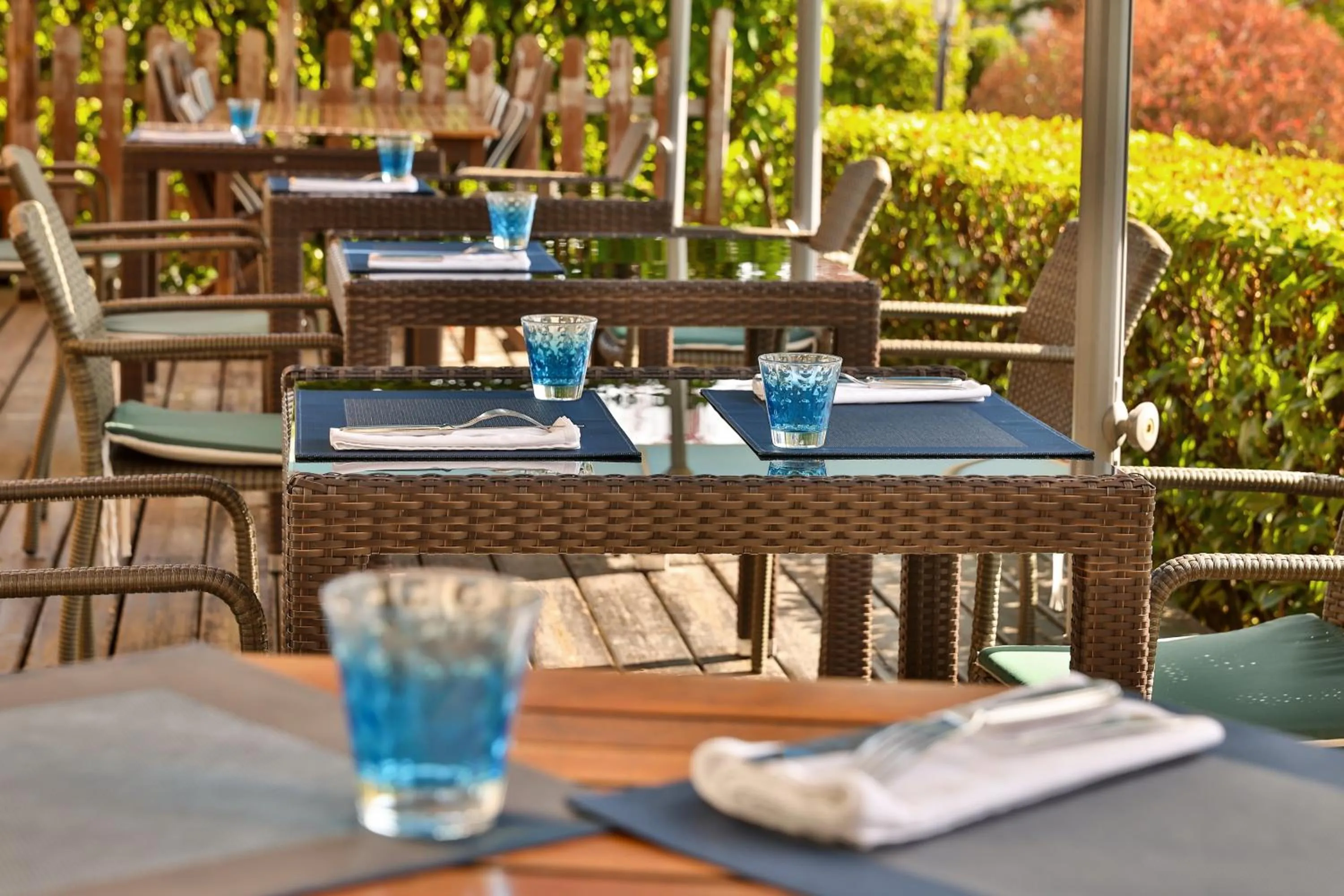 Restaurant/places to eat in Logis Hôtel-Restaurant Les Voyageurs