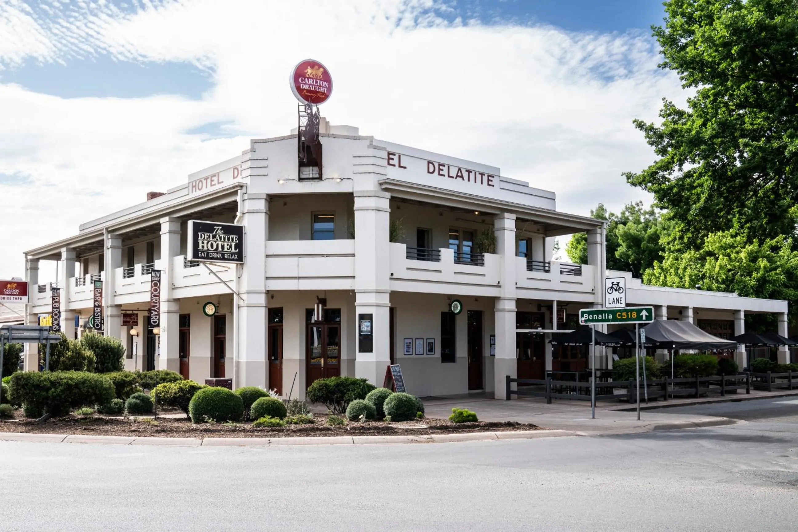 Property building in Delatite Hotel