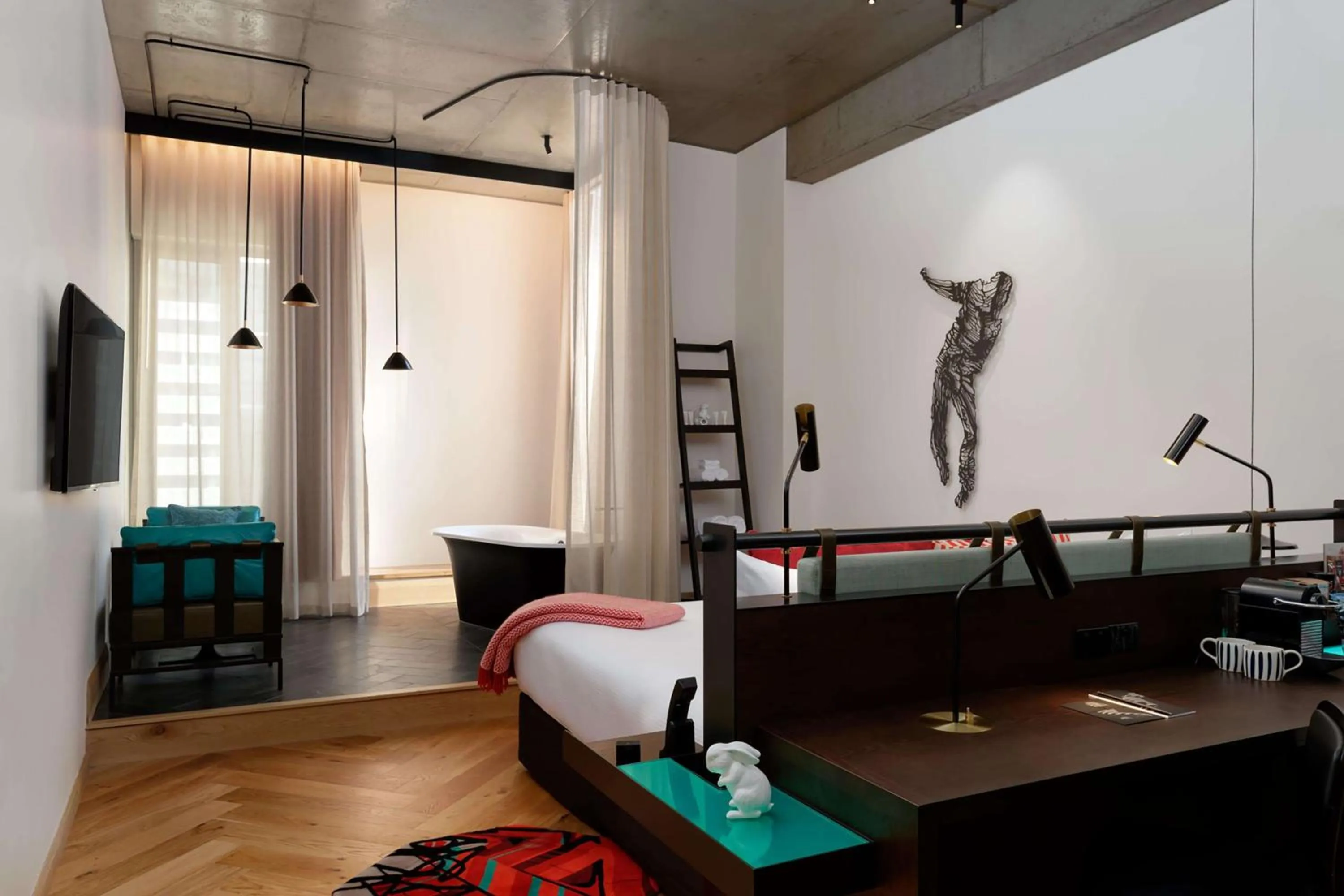 Bedroom in QT Melbourne