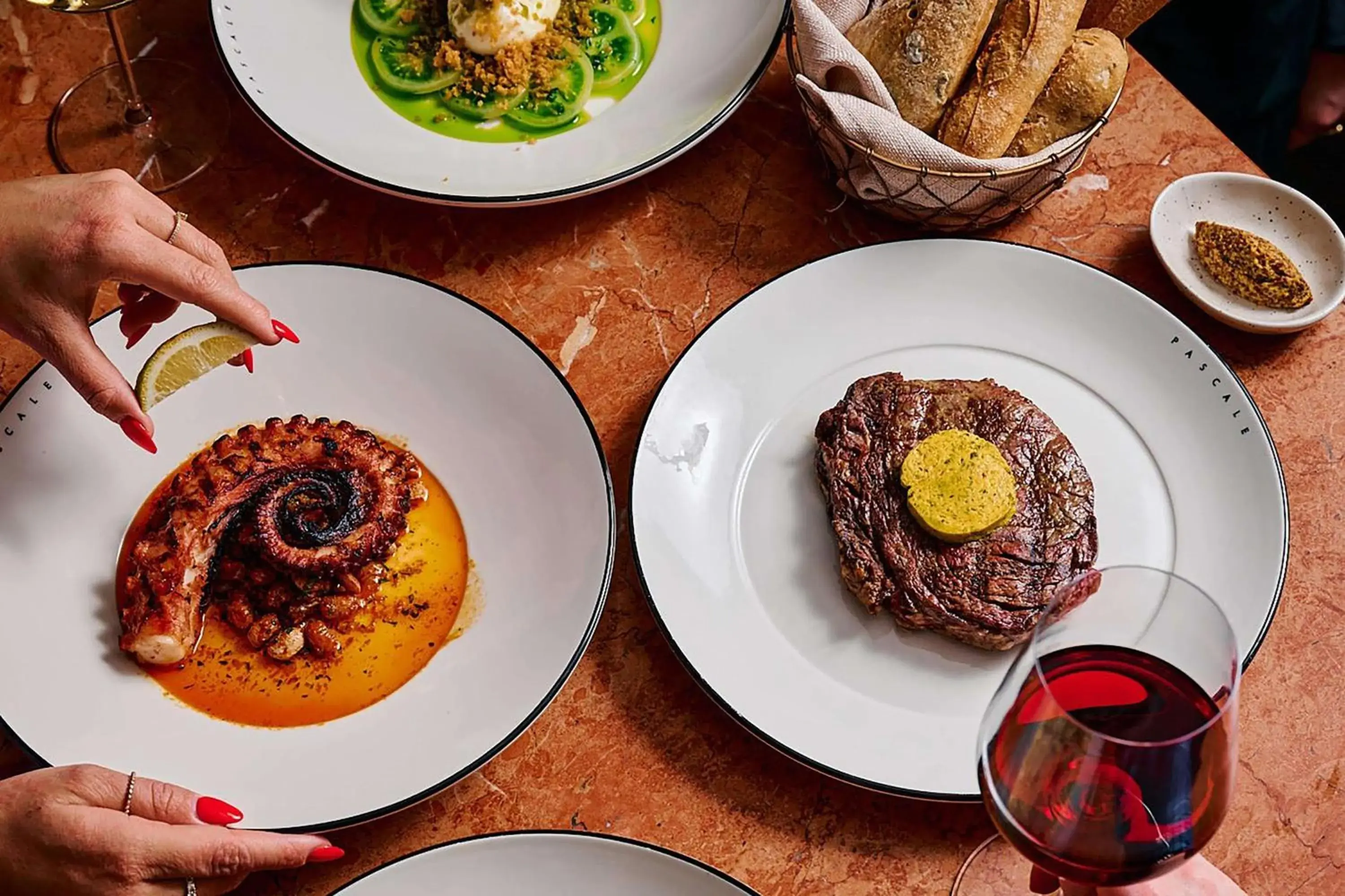 Restaurant/places to eat in QT Melbourne Restaurant/places to eat in QT Melbourne