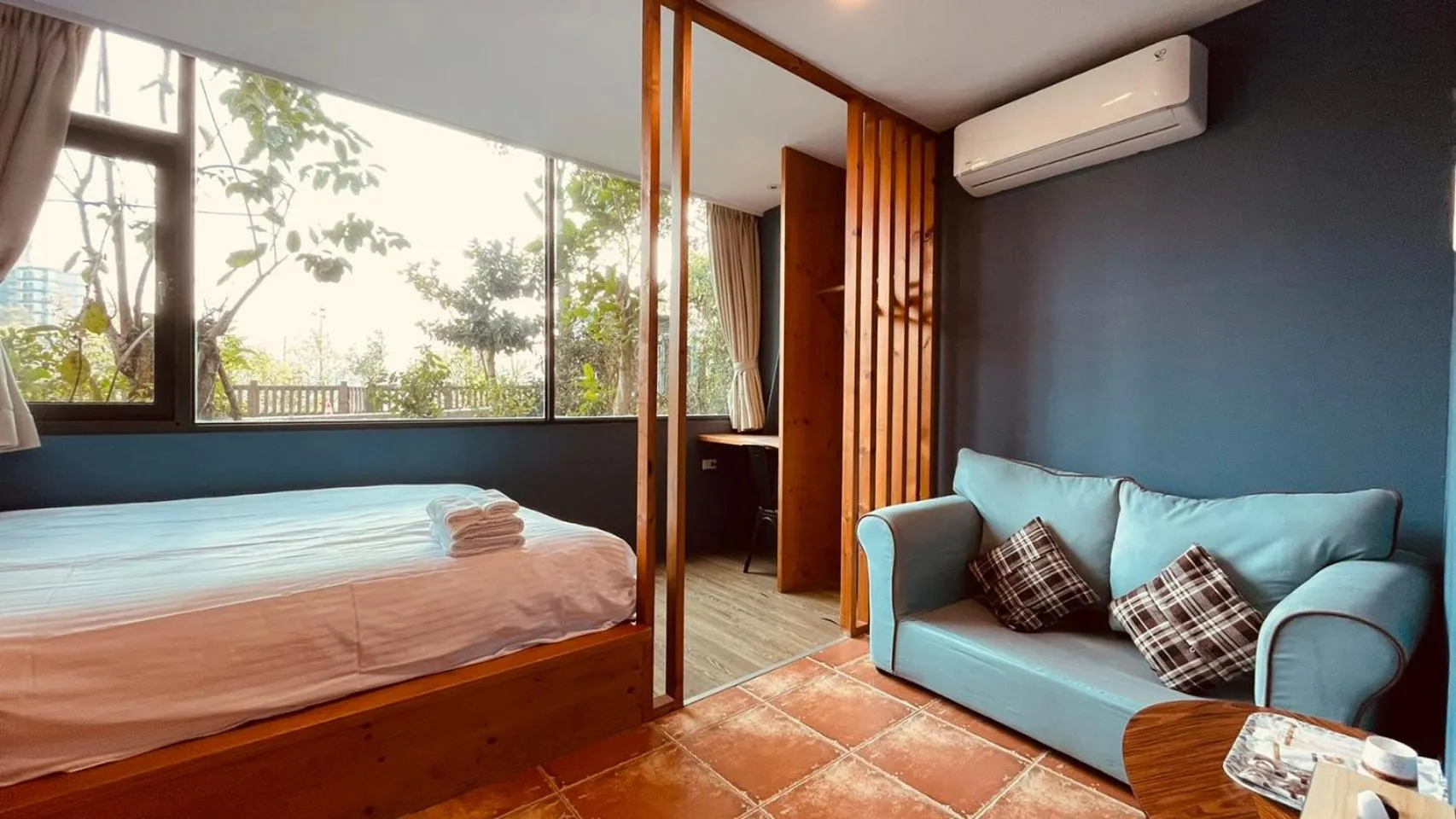 Bed in Yue Lake Backpackers