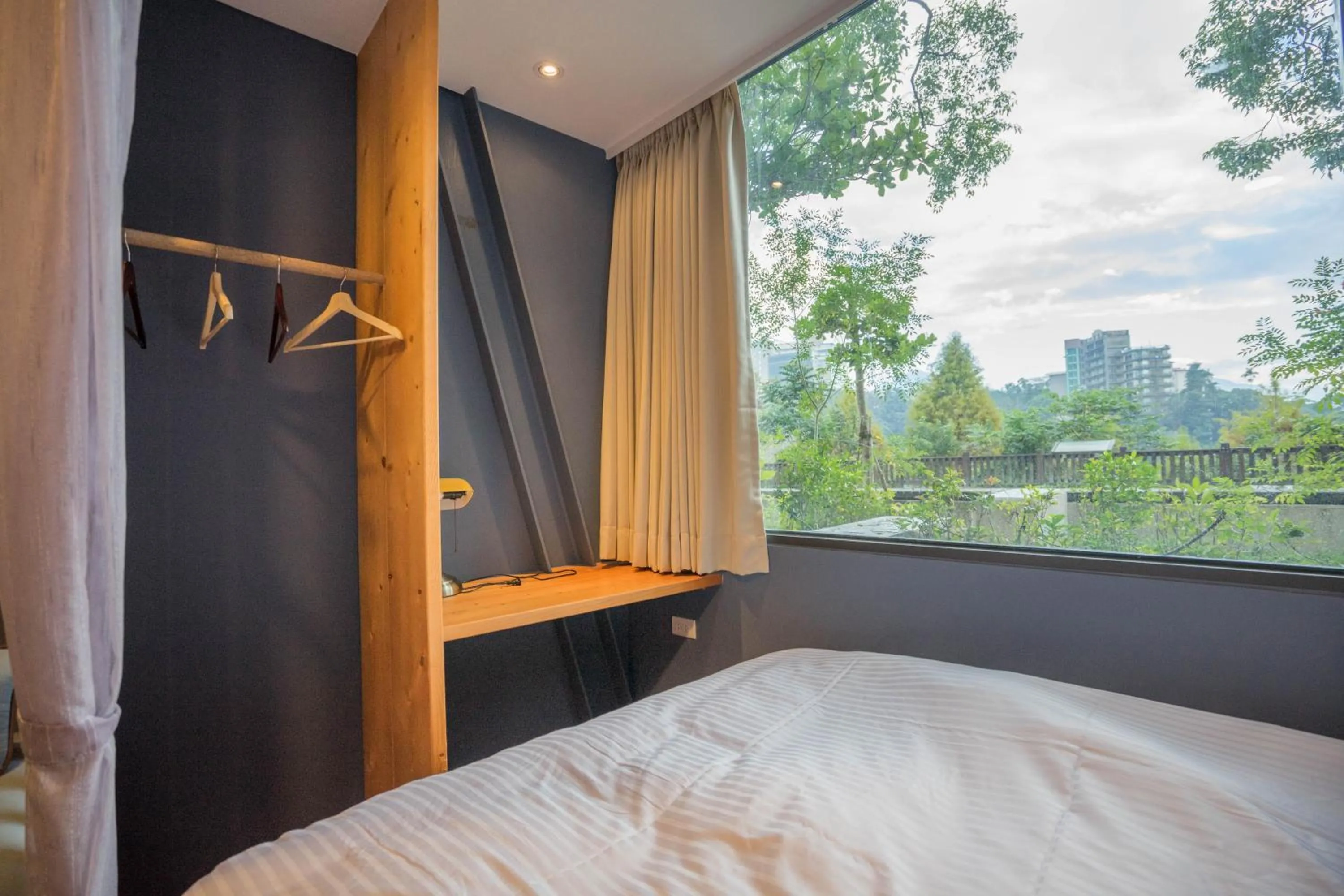 Bed in Yue Lake Backpackers