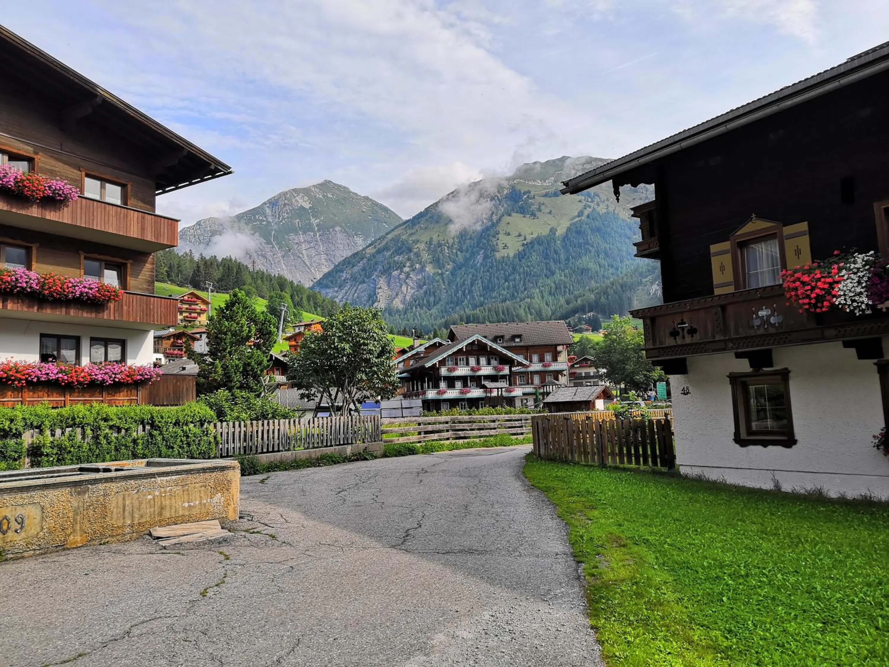 Neighbourhood in SCOL Sporthotel Großglockner