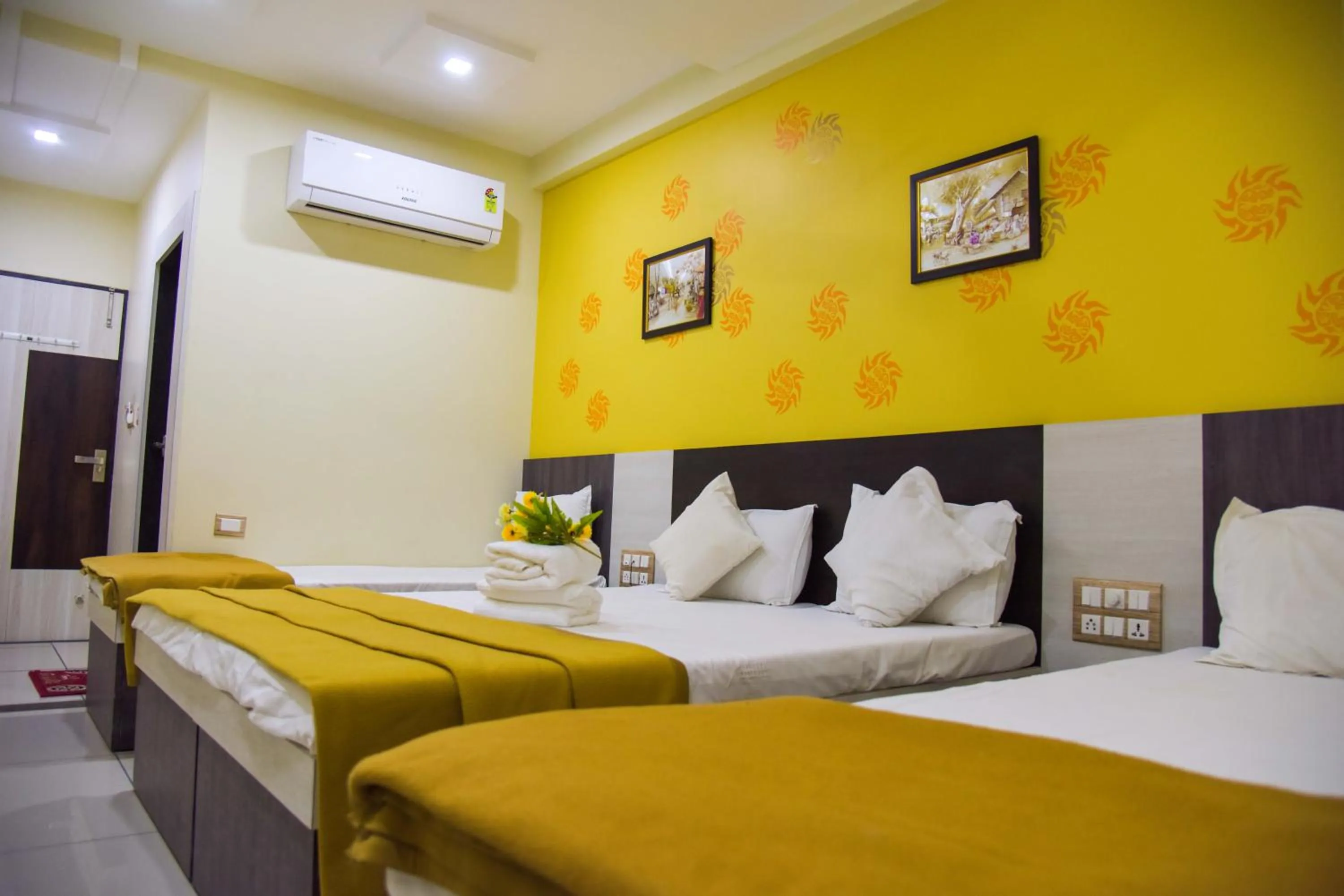 Bedroom, Bed in Hotel Tulsi Residency