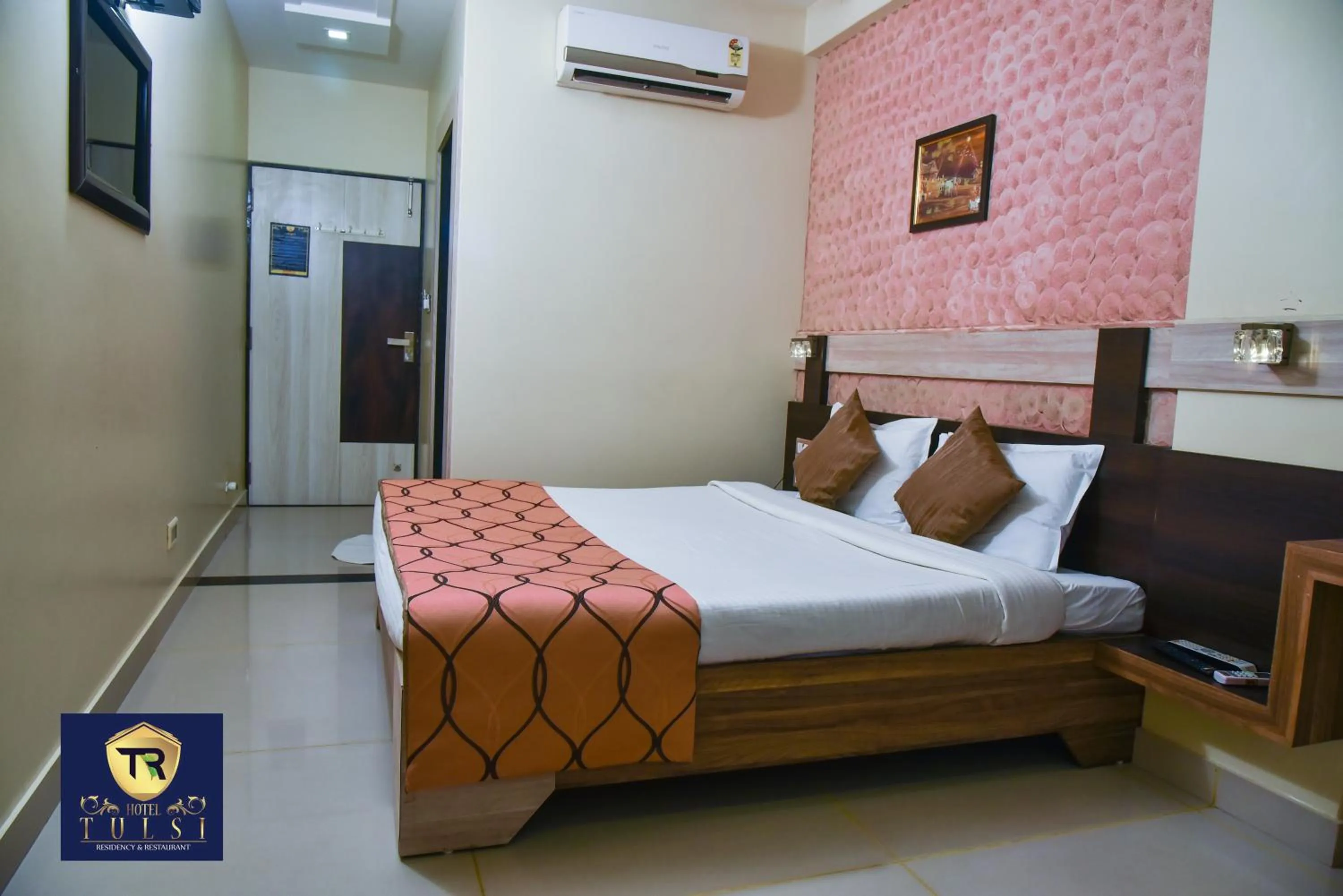 Bedroom, Bed in Hotel Tulsi Residency