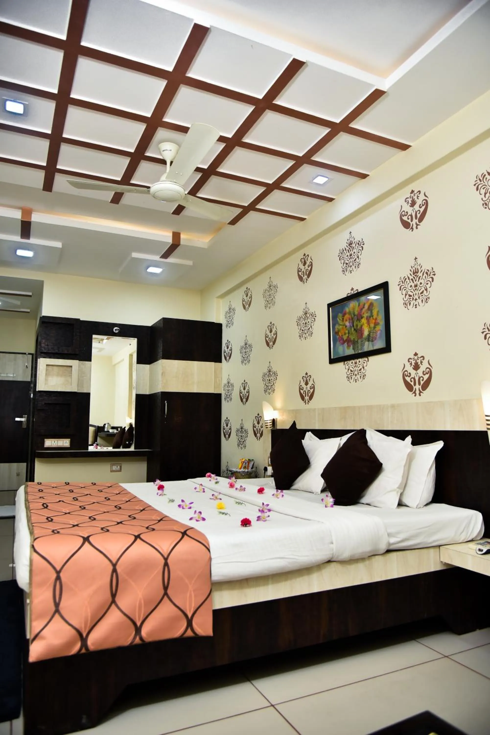 Bedroom, Bed in Hotel Tulsi Residency