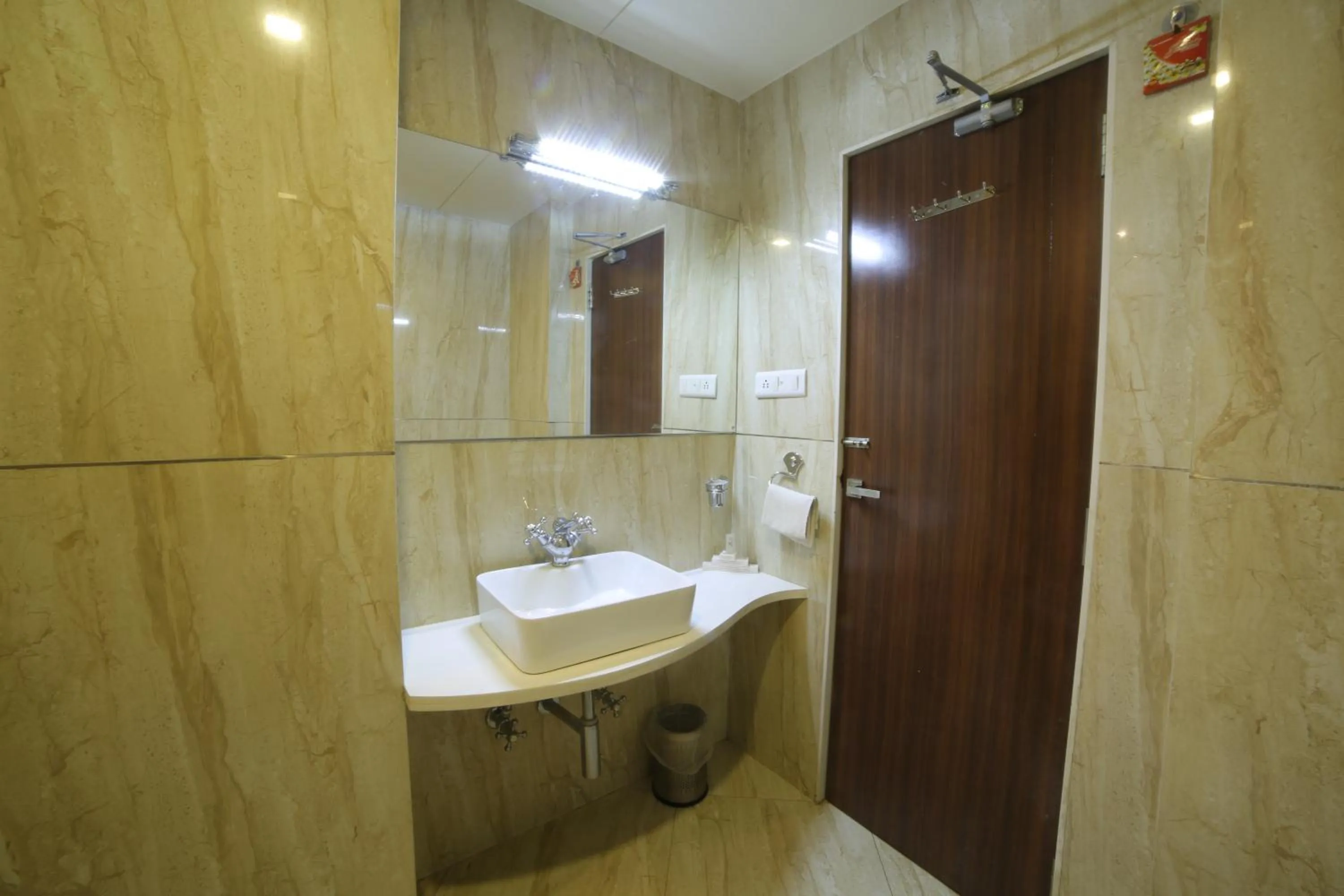 Bathroom in Hotel Grand Pragati