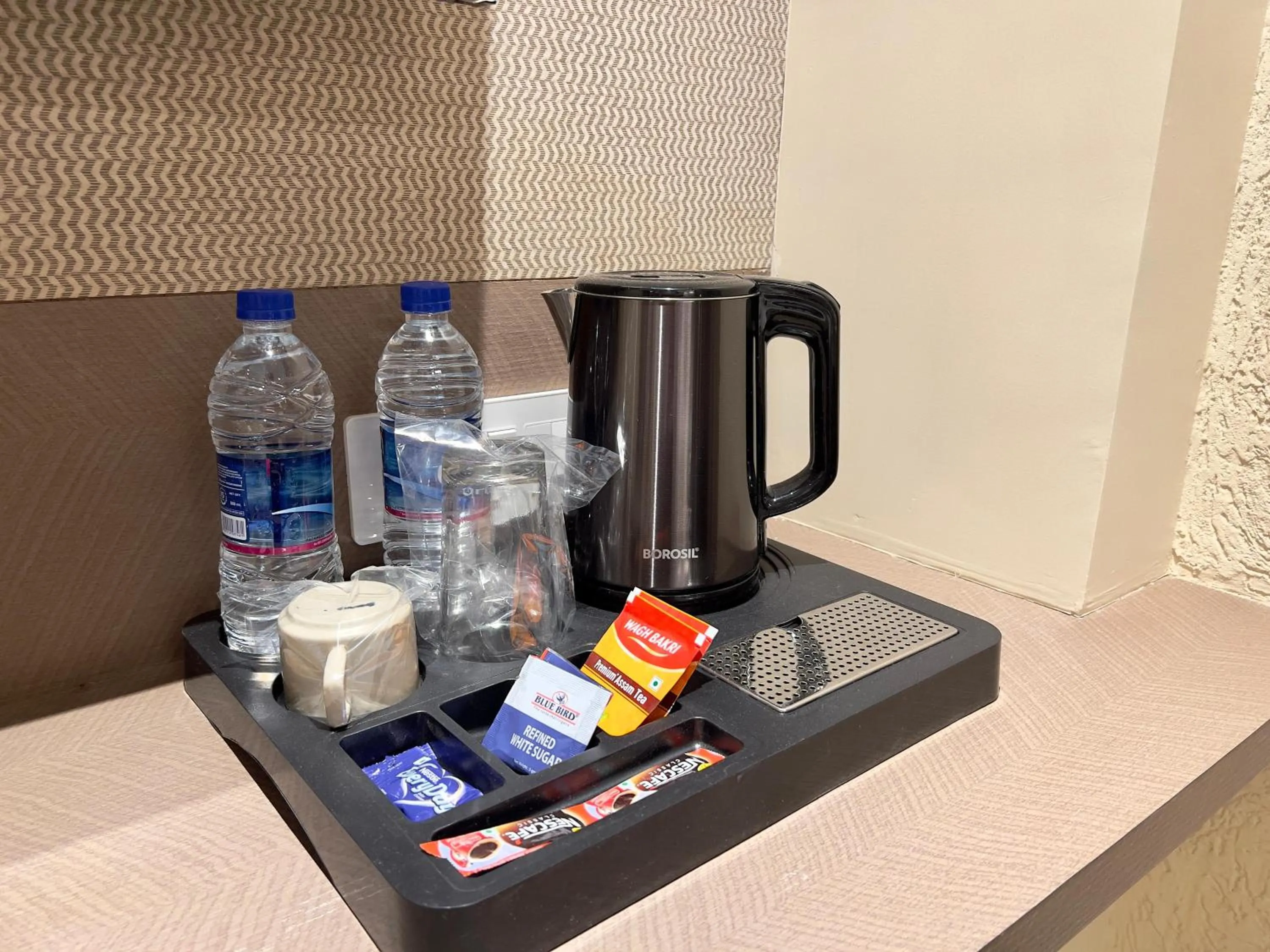 Coffee/tea facilities in Hotel Grand Pragati