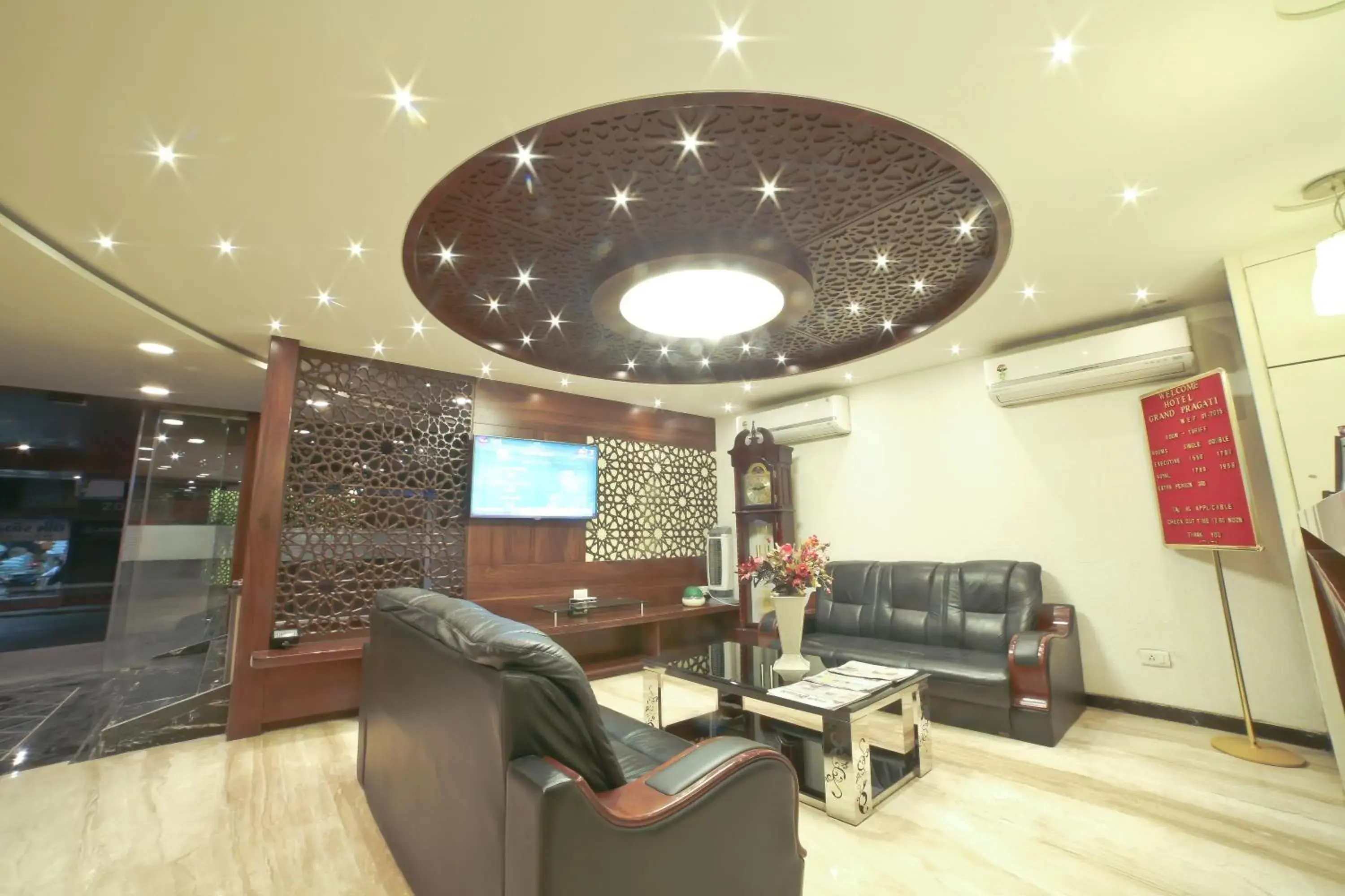 Lobby or reception in Hotel Grand Pragati Lobby or reception in Hotel Grand Pragati