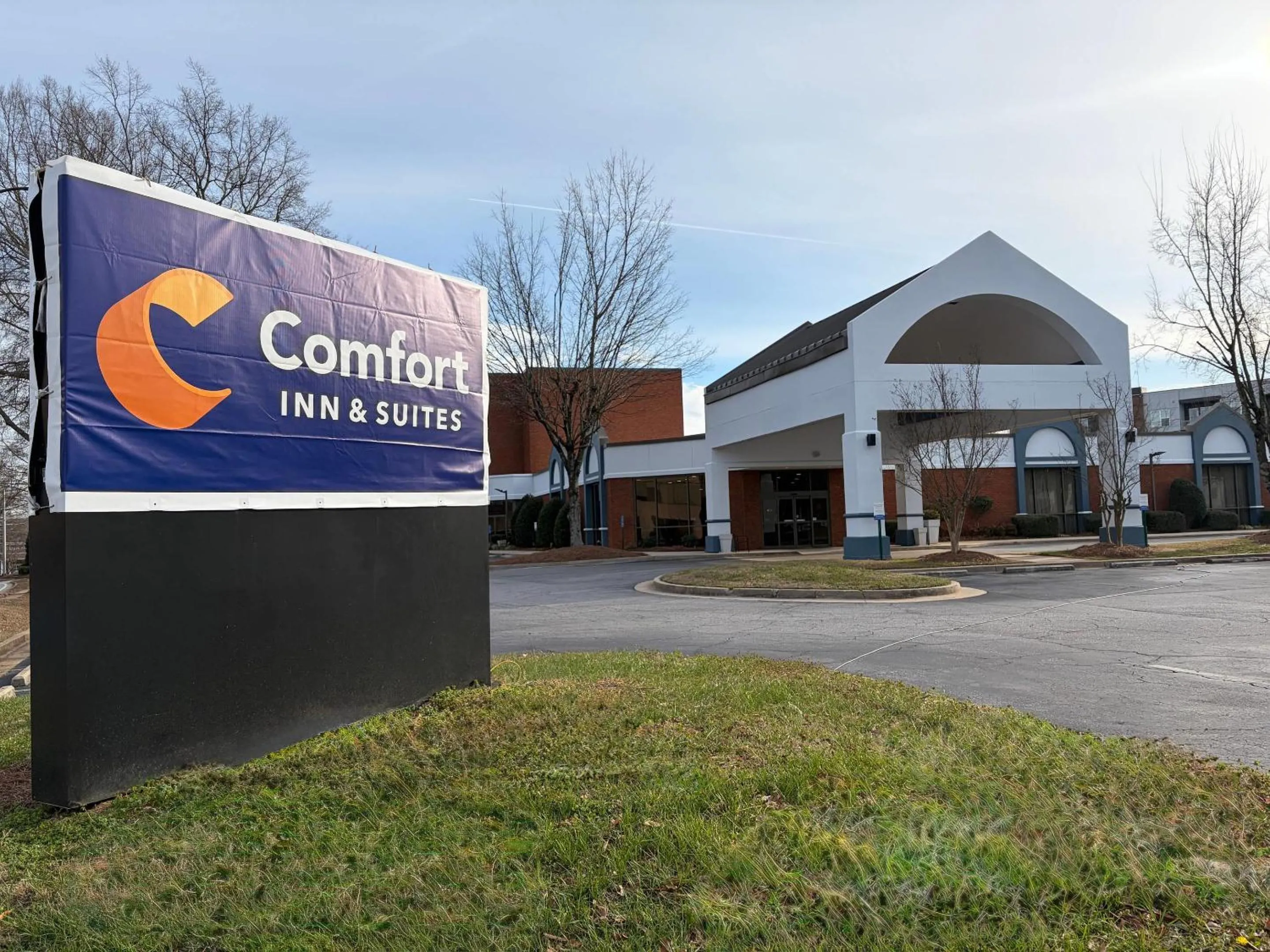 Property building in Comfort Inn & Suites