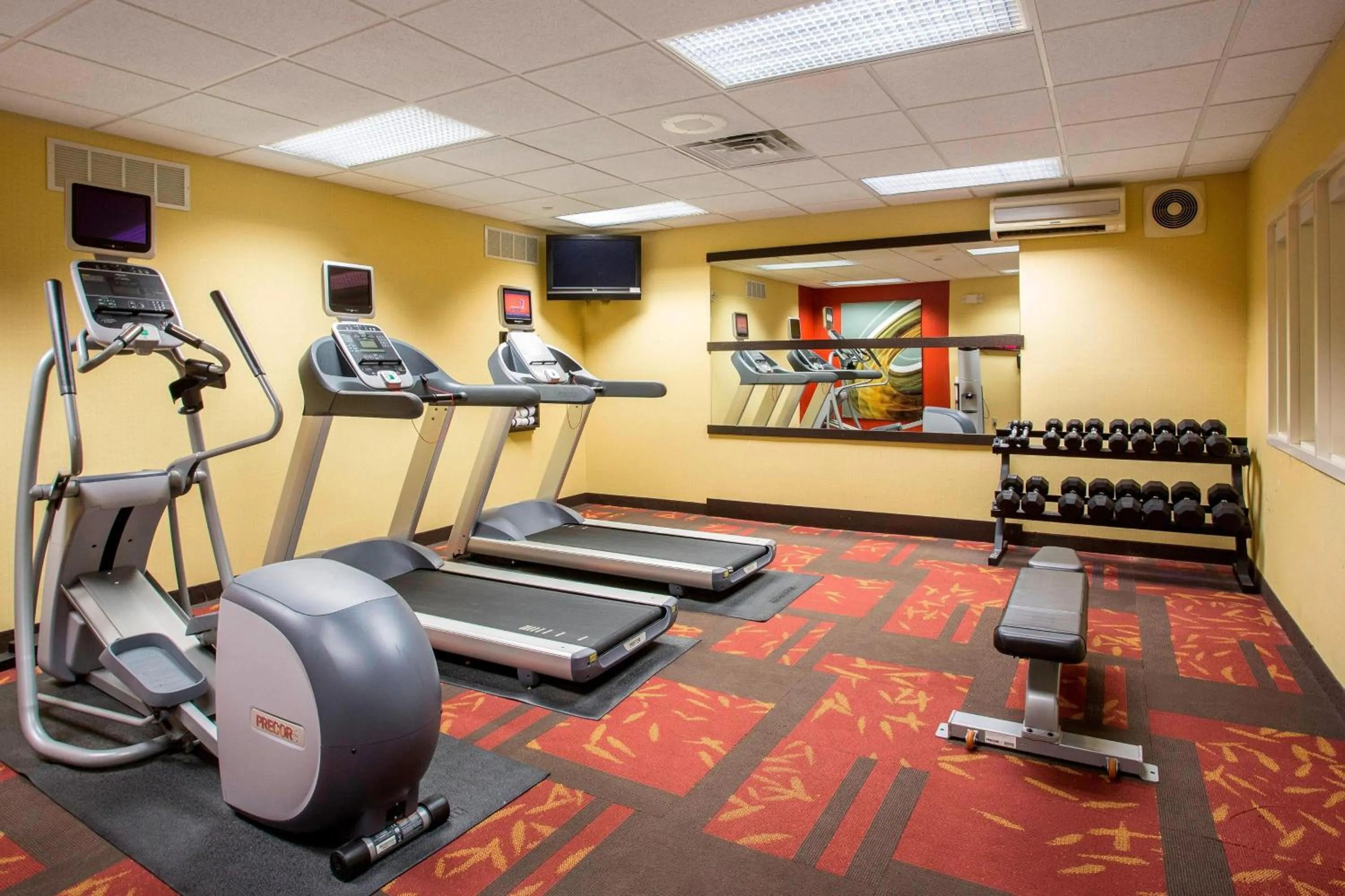 Fitness centre/facilities in Courtyard by Marriott Peoria
